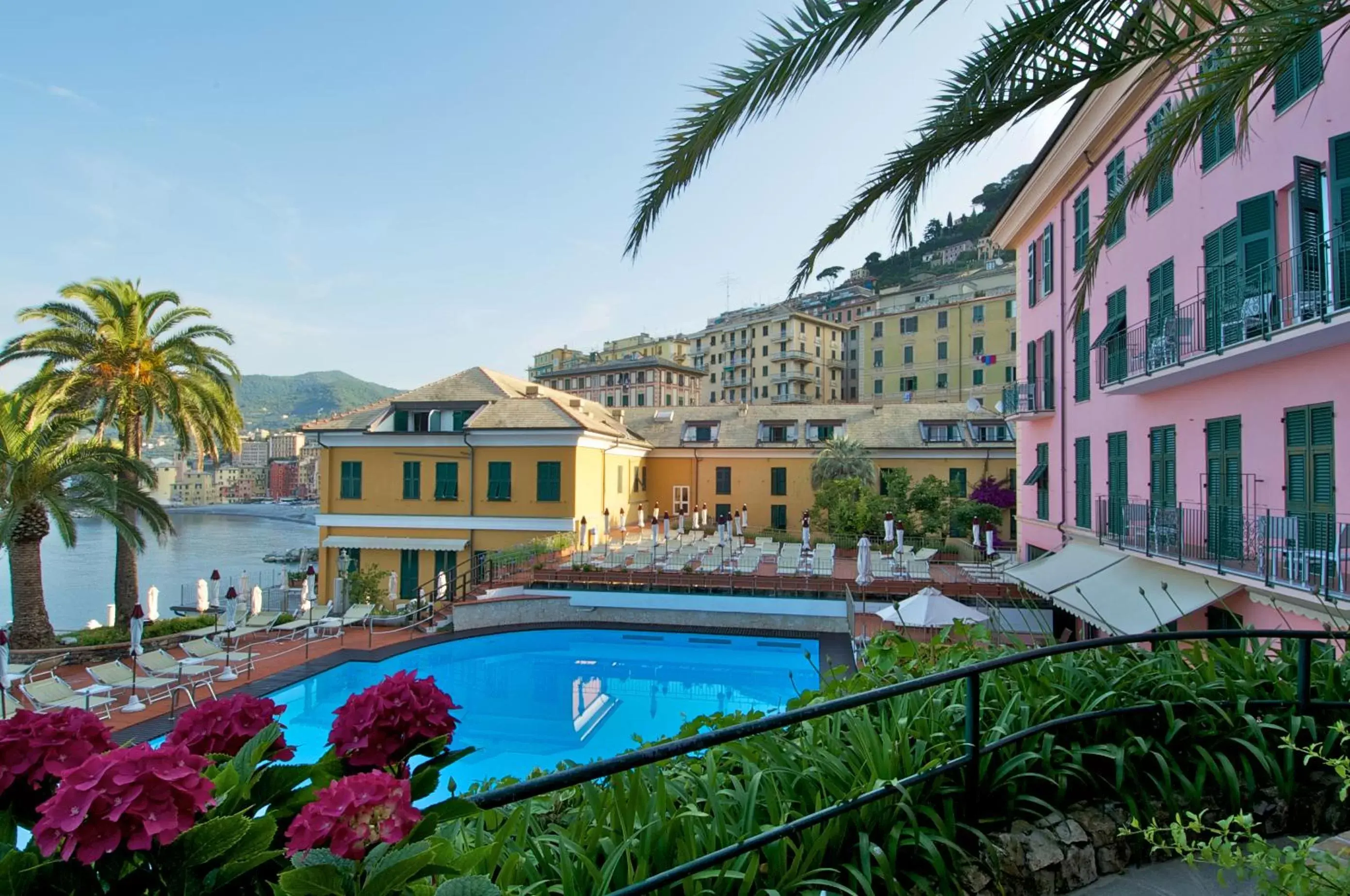 Facade/entrance, Swimming Pool in Hotel Cenobio Dei Dogi