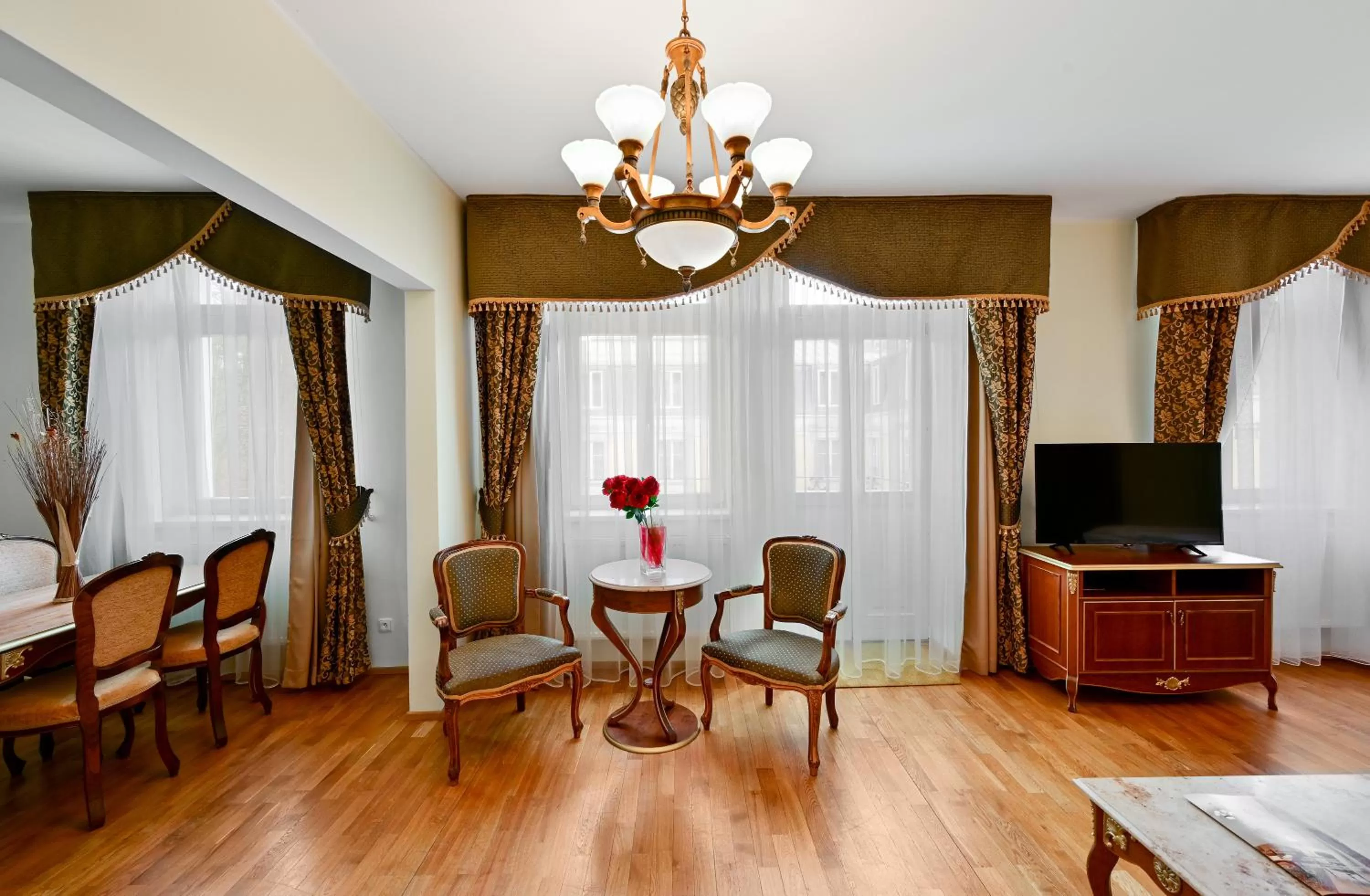 Seating area in Residence Romanza