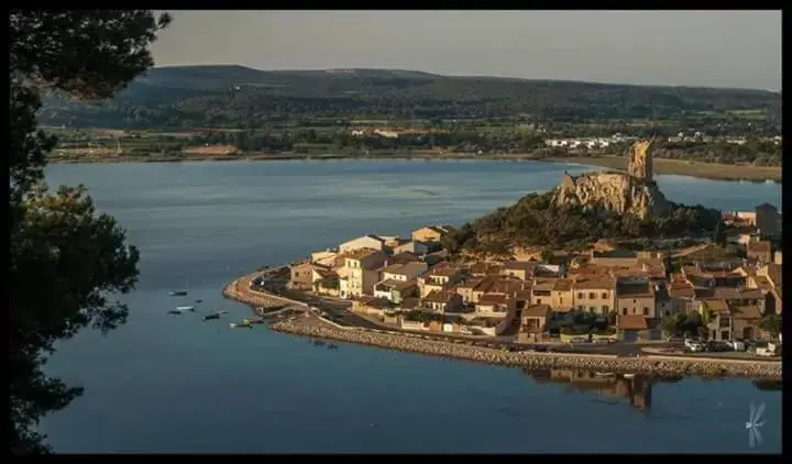 Bird's-eye View in Au Paradis Cathare