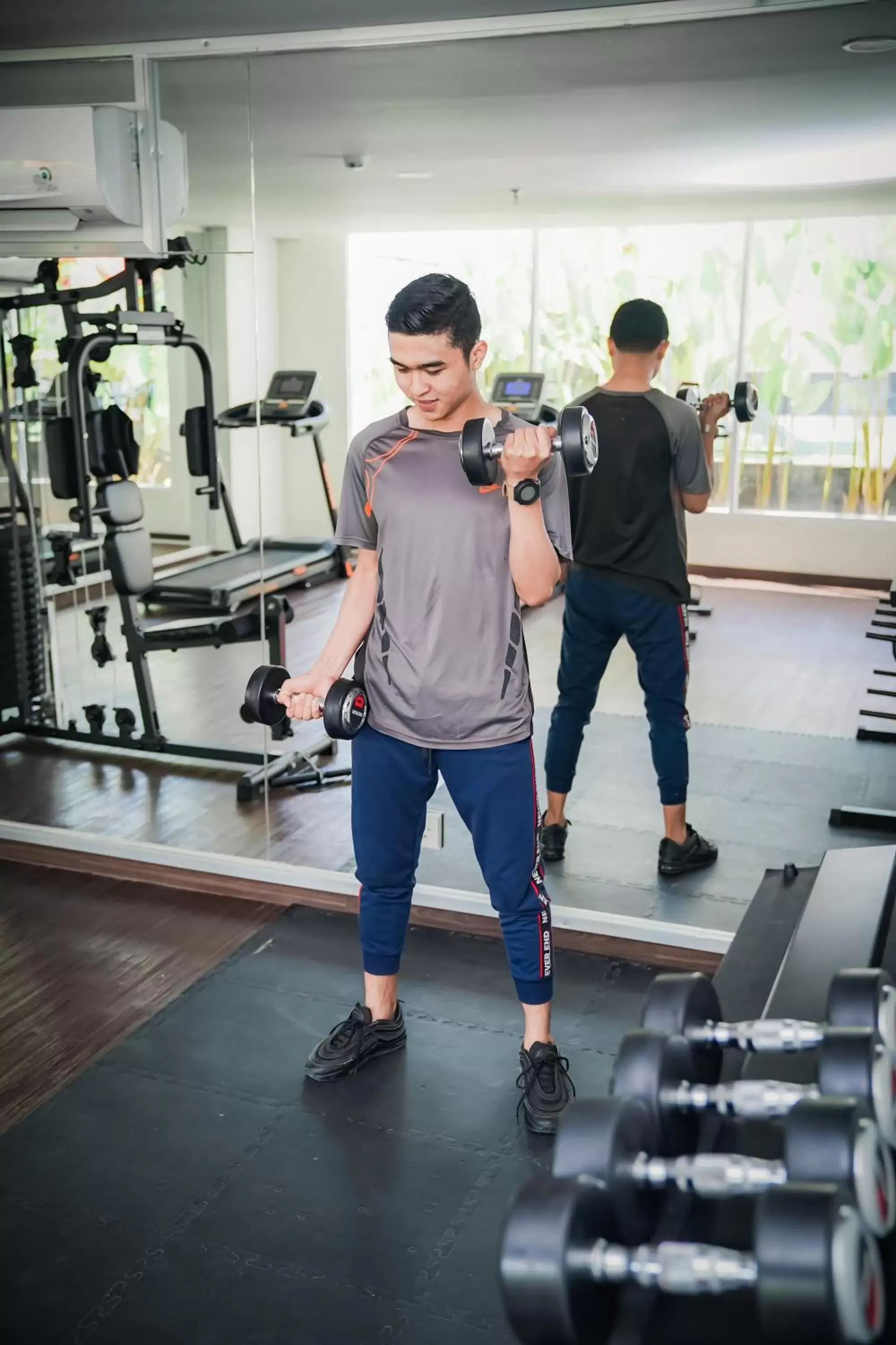 Fitness centre/facilities, Fitness Center/Facilities in Luminor Hotel Purwokerto By WH
