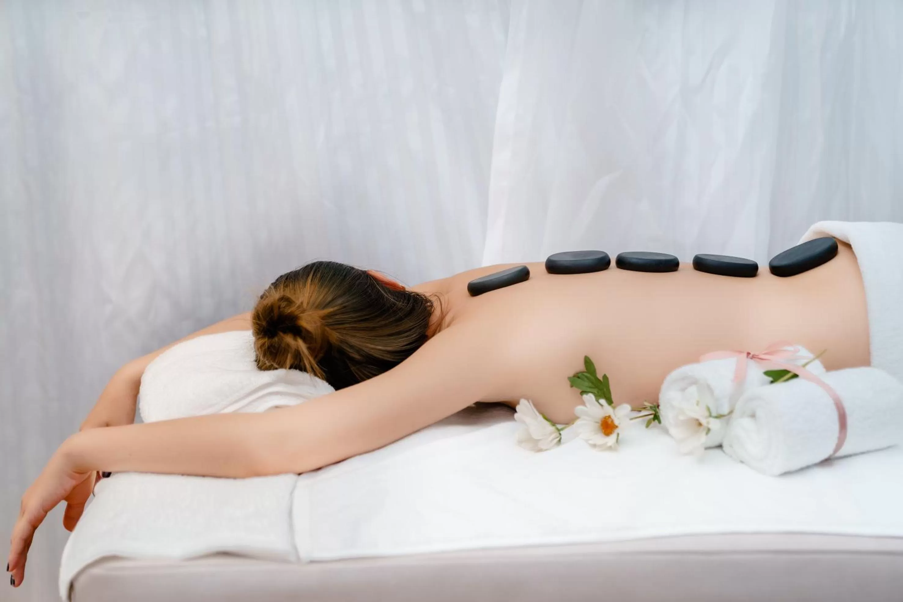 Spa and wellness centre/facilities in Paddington Hotel Halong Bayview