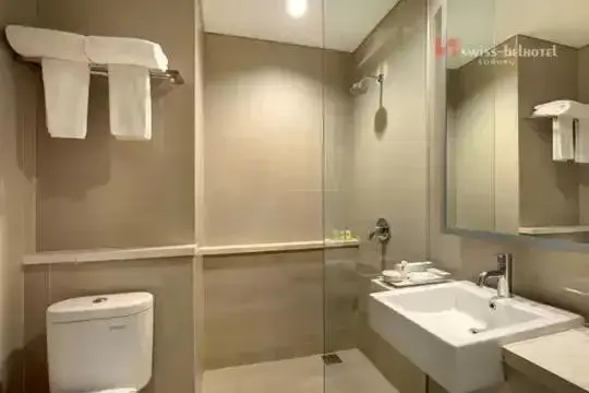 Bathroom in Swiss-Belhotel Sorong