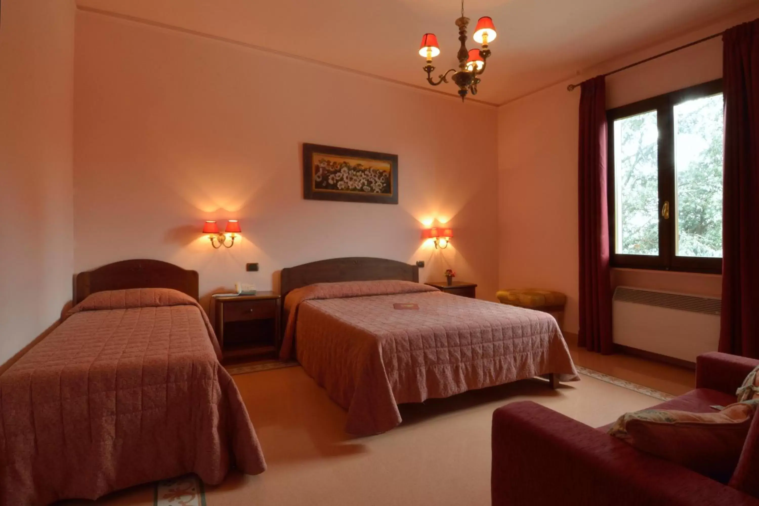Photo of the whole room, Bed in Poggio Degli Olivi