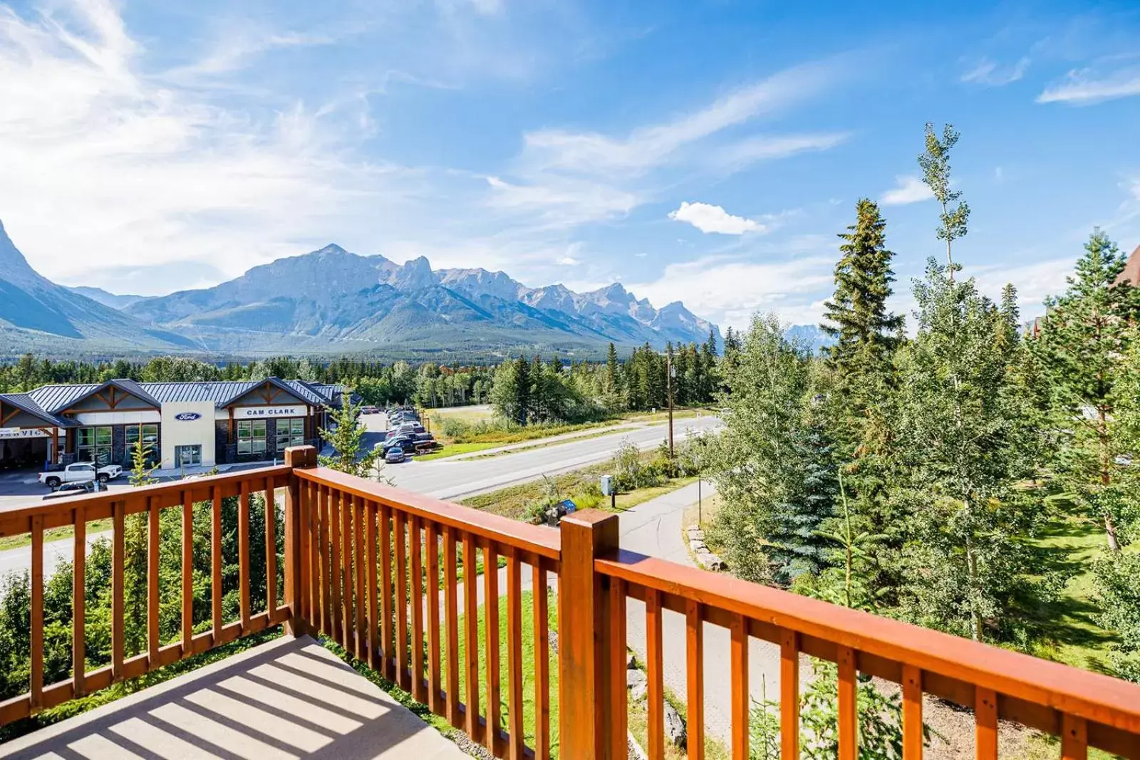 Nearby landmark, Mountain View in Stoneridge Mountain Resort