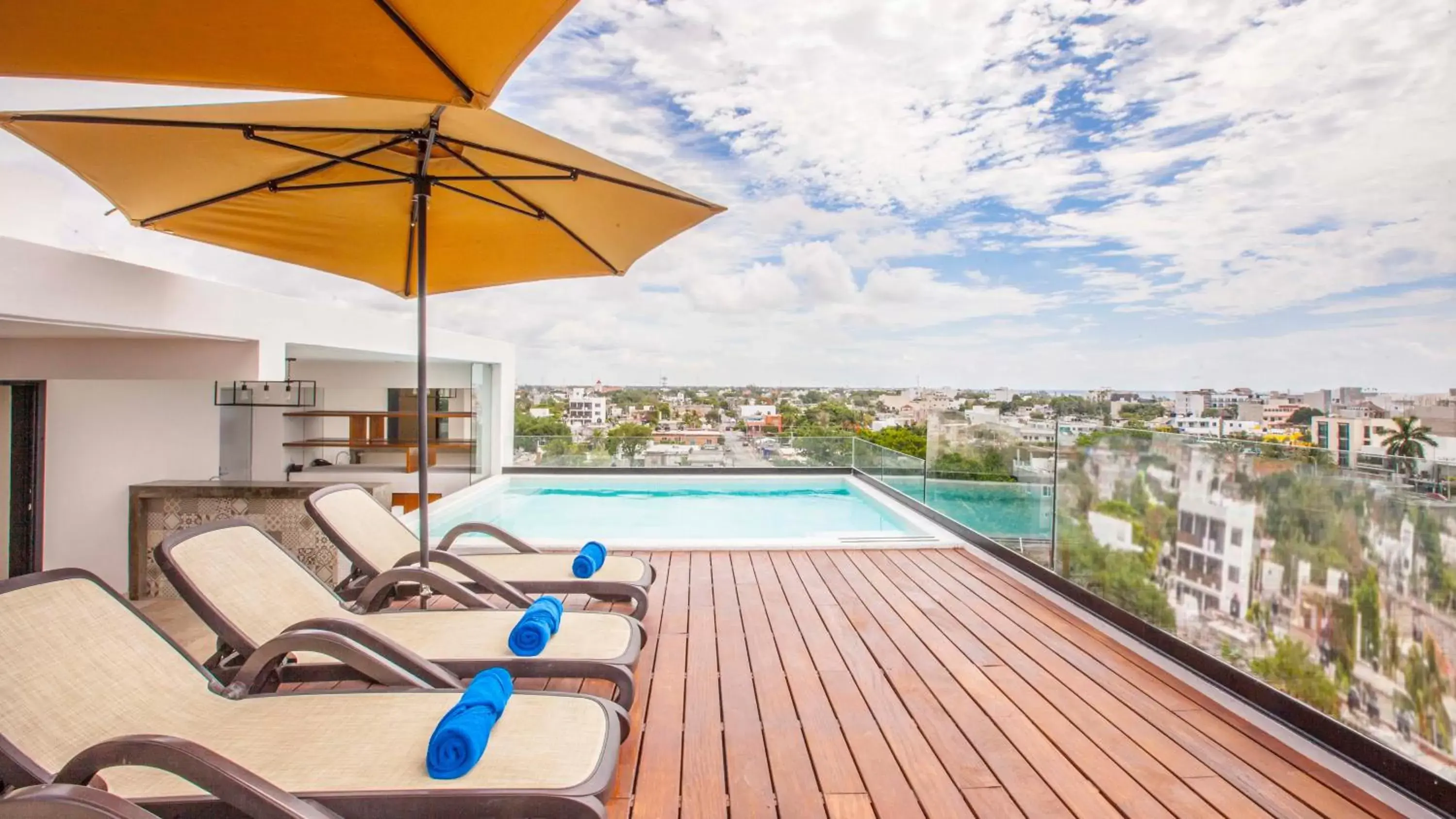 Swimming Pool in Hotelito del Mar Playa del Carmen