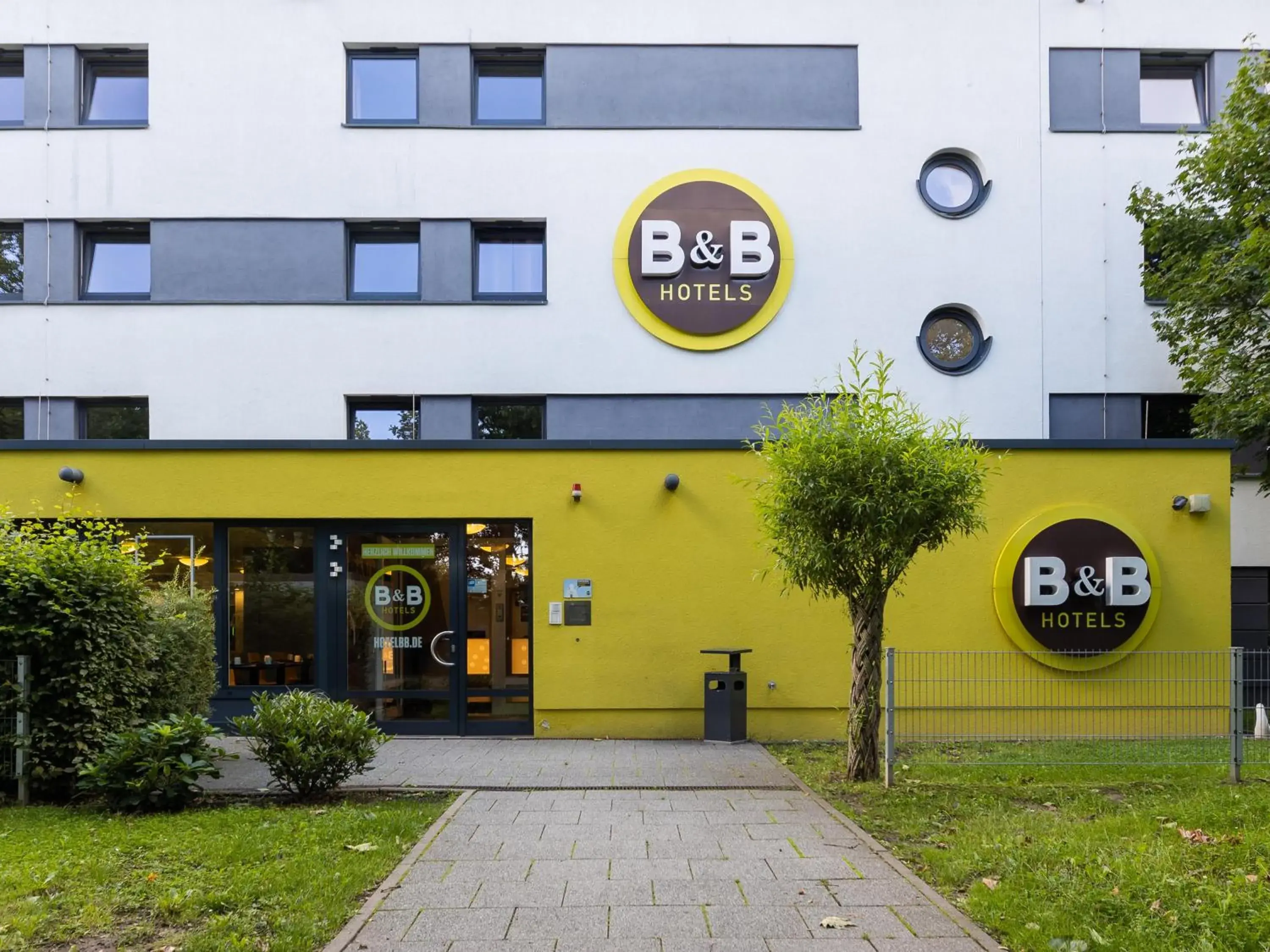 Property Building in B&B Hotel Dortmund Messe