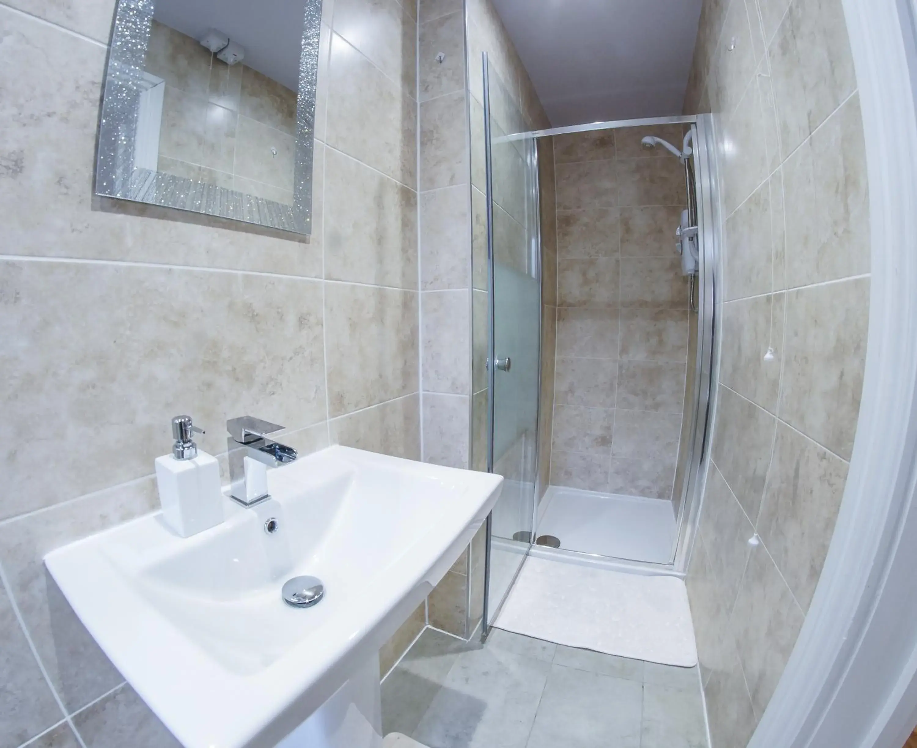 Shower, Bathroom in Tunnard House