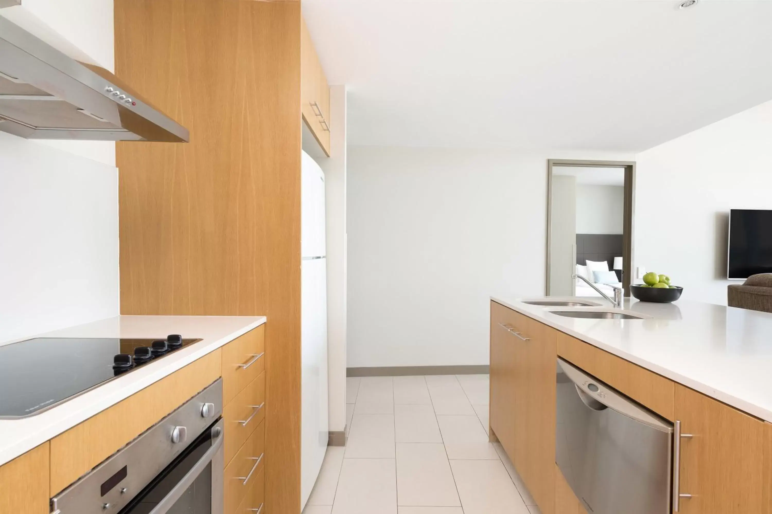 Kitchen or kitchenette, Kitchen/Kitchenette in Mantra Twin Towns