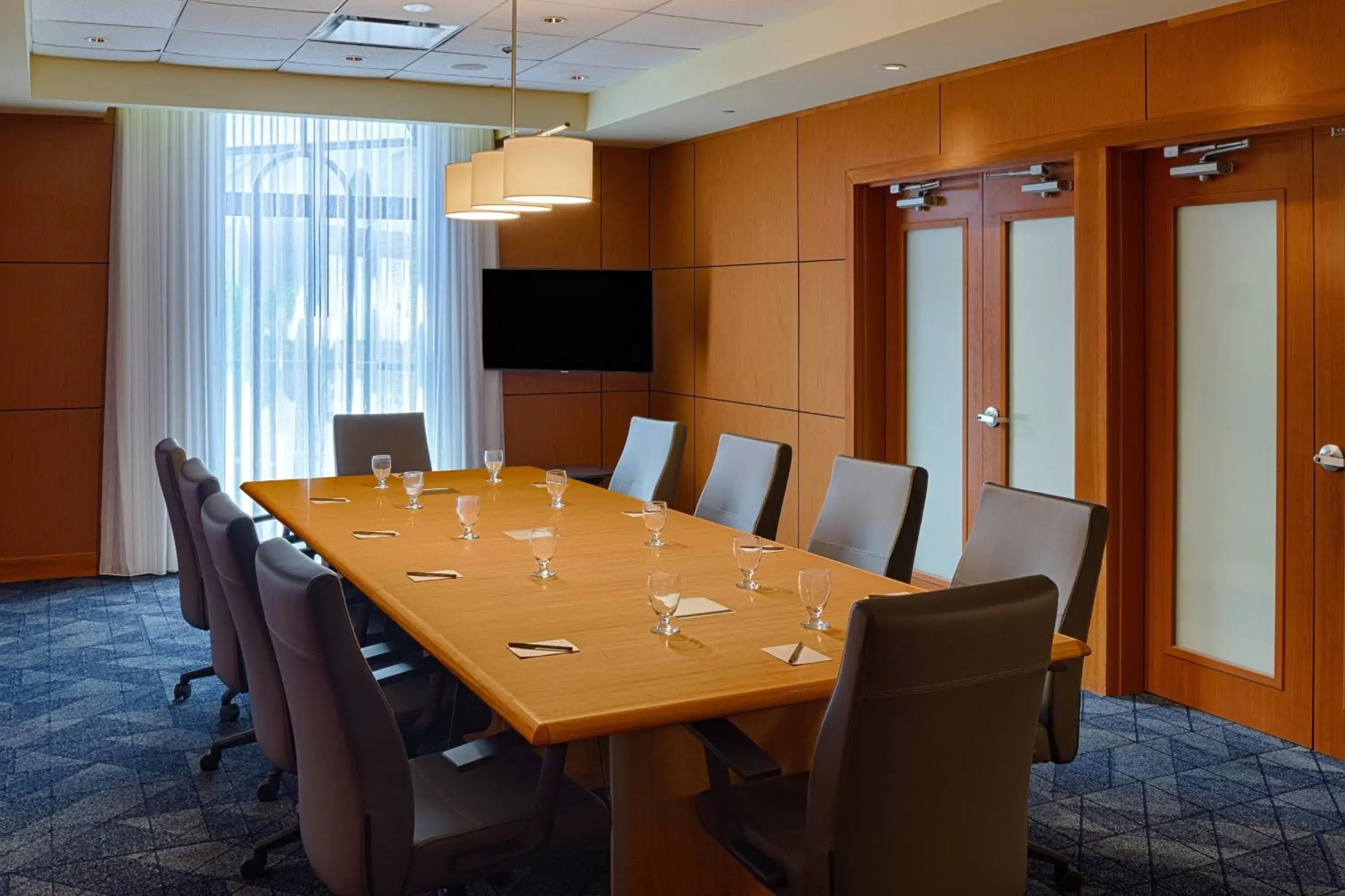 Meeting/conference room in Courtyard by Marriott Springfield Downtown
