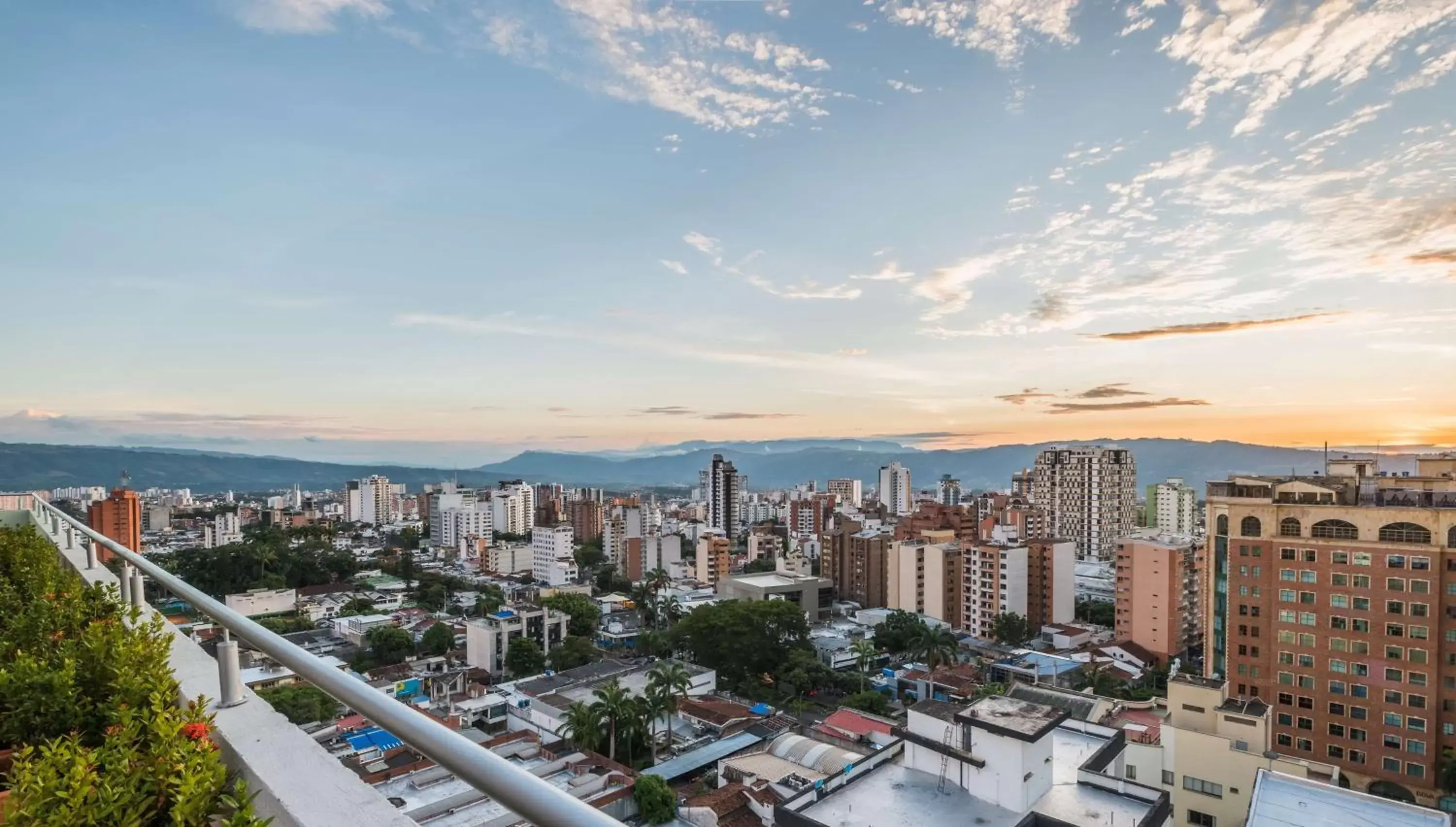 Patio in Hampton By Hilton Bucaramanga