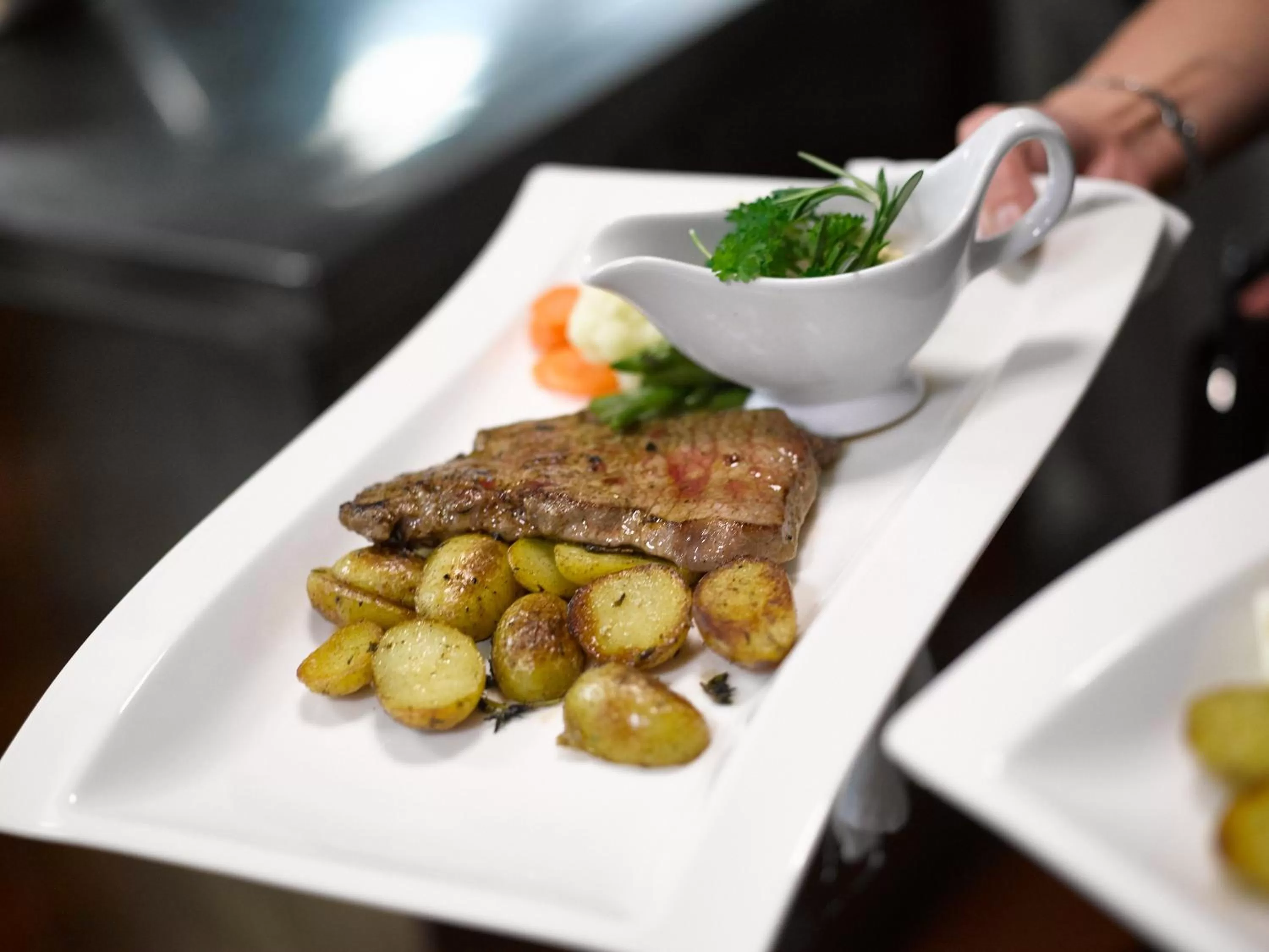 Food in Hotel Holiday Thun