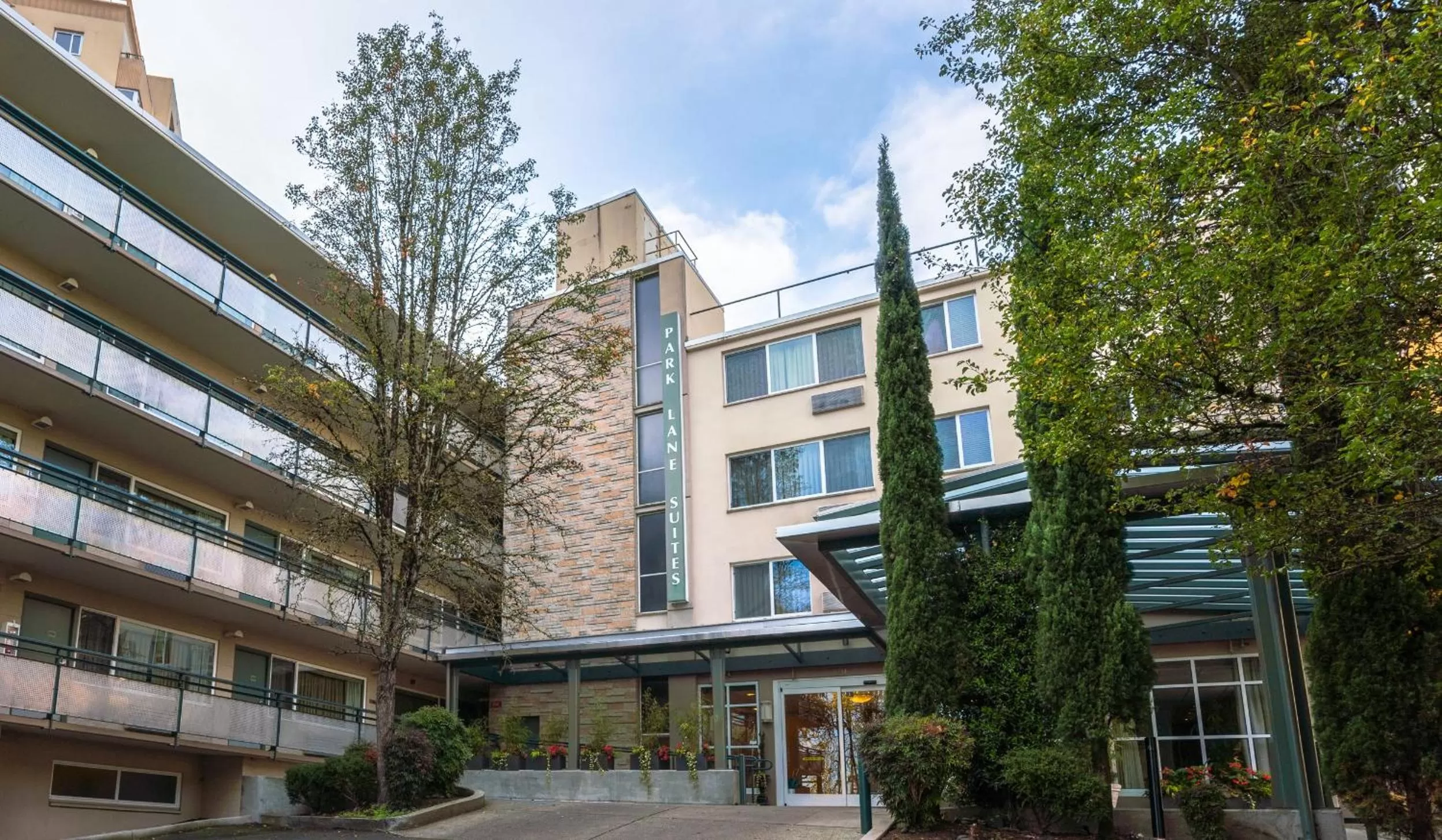 Park Lane Suites & Inn