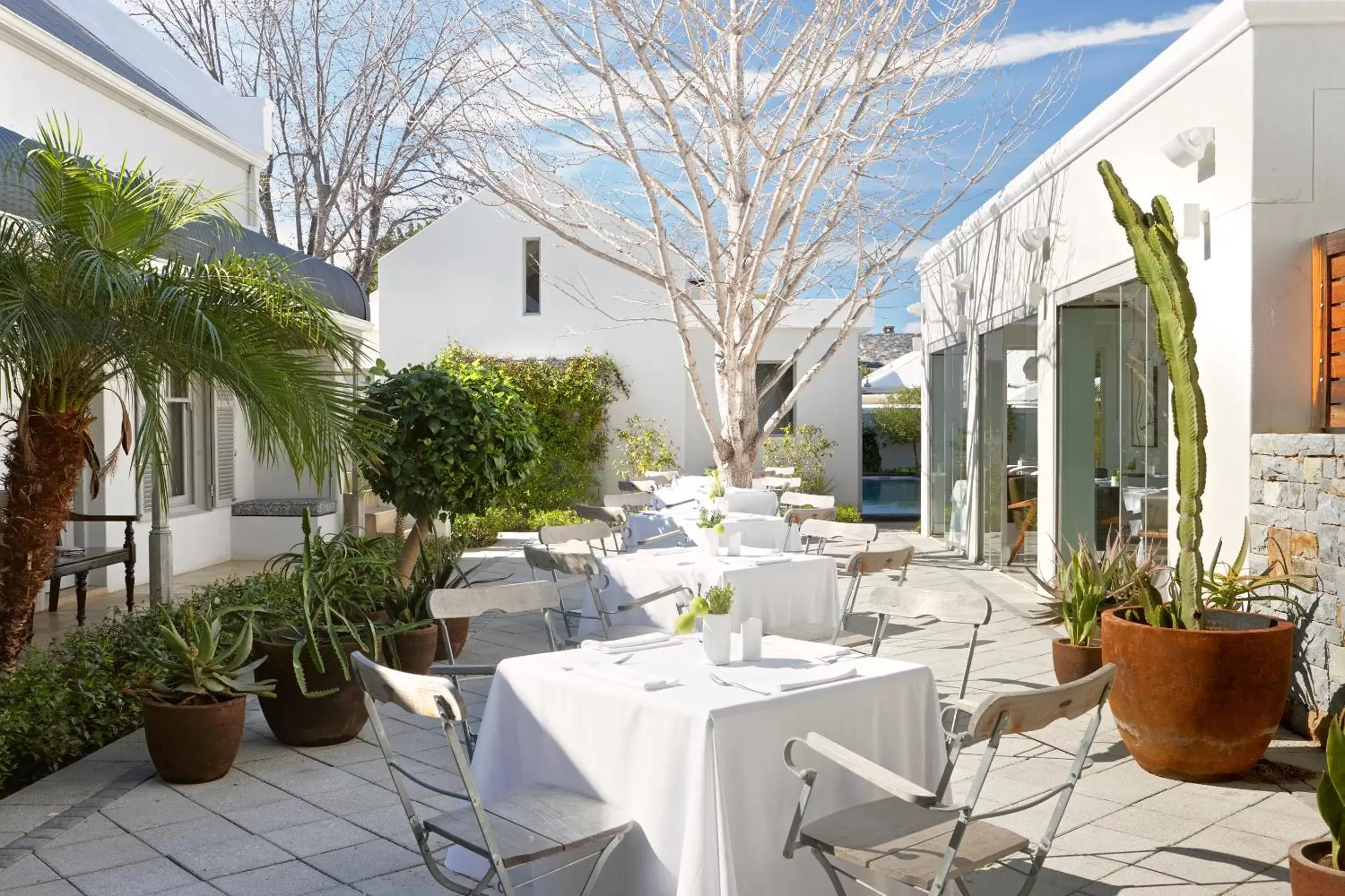 Patio, Restaurant/Places to Eat in The Robertson Small Hotel by The Living Journey Collection