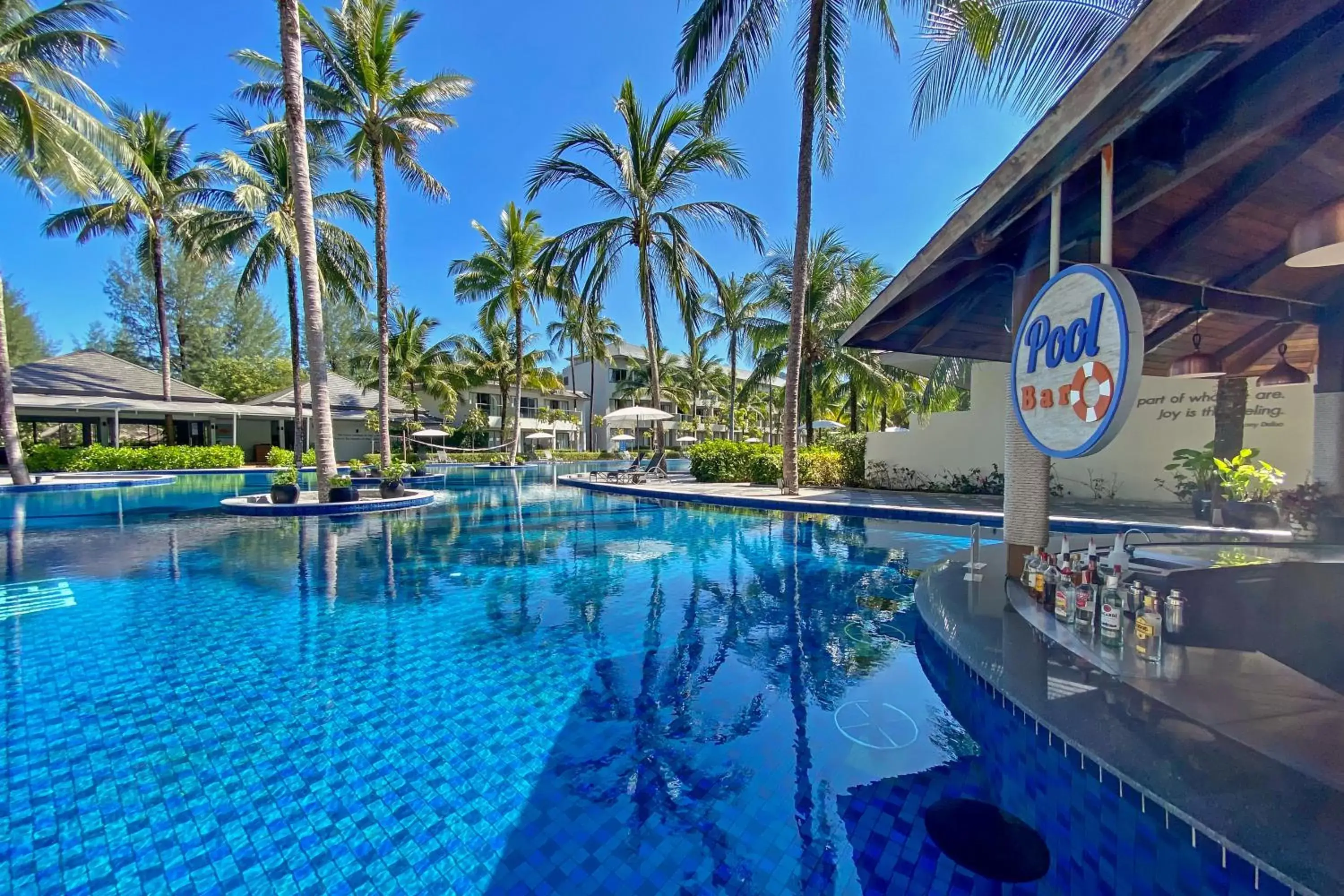 Lounge or bar, Swimming Pool in X10 Khaolak Resort SHA Plus