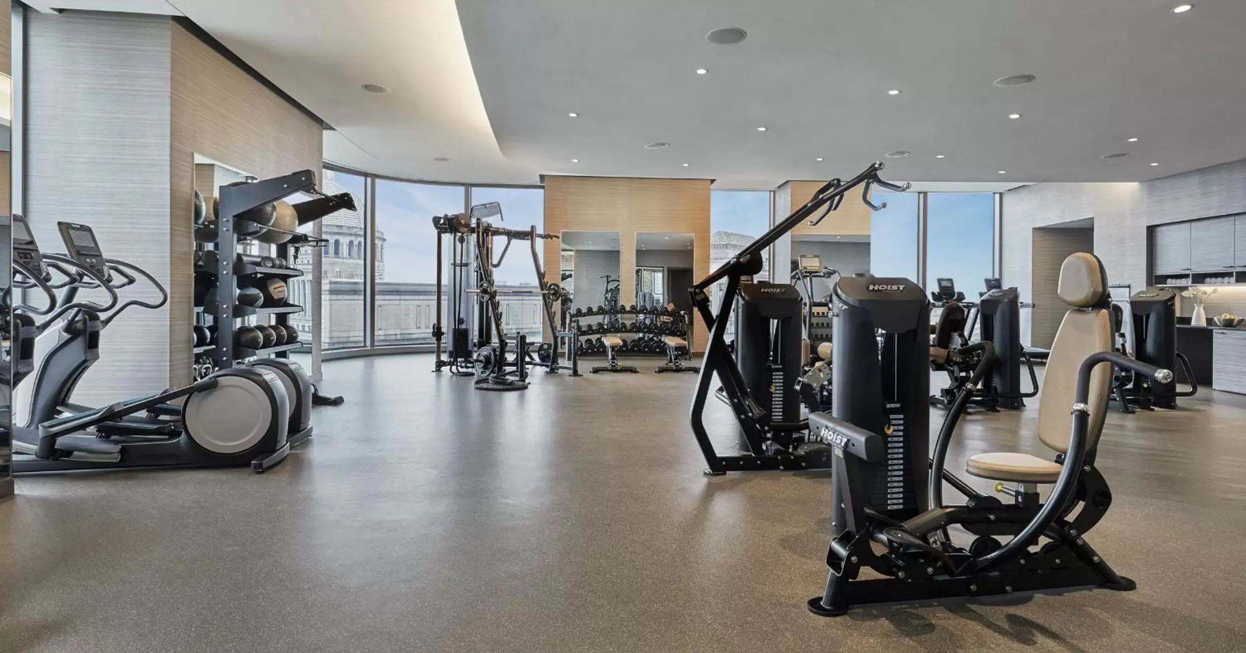 Fitness centre/facilities in Four Seasons Hotel One Dalton Street, Boston Fitness centre/facilities in Four Seasons Hotel One Dalton Street, Boston