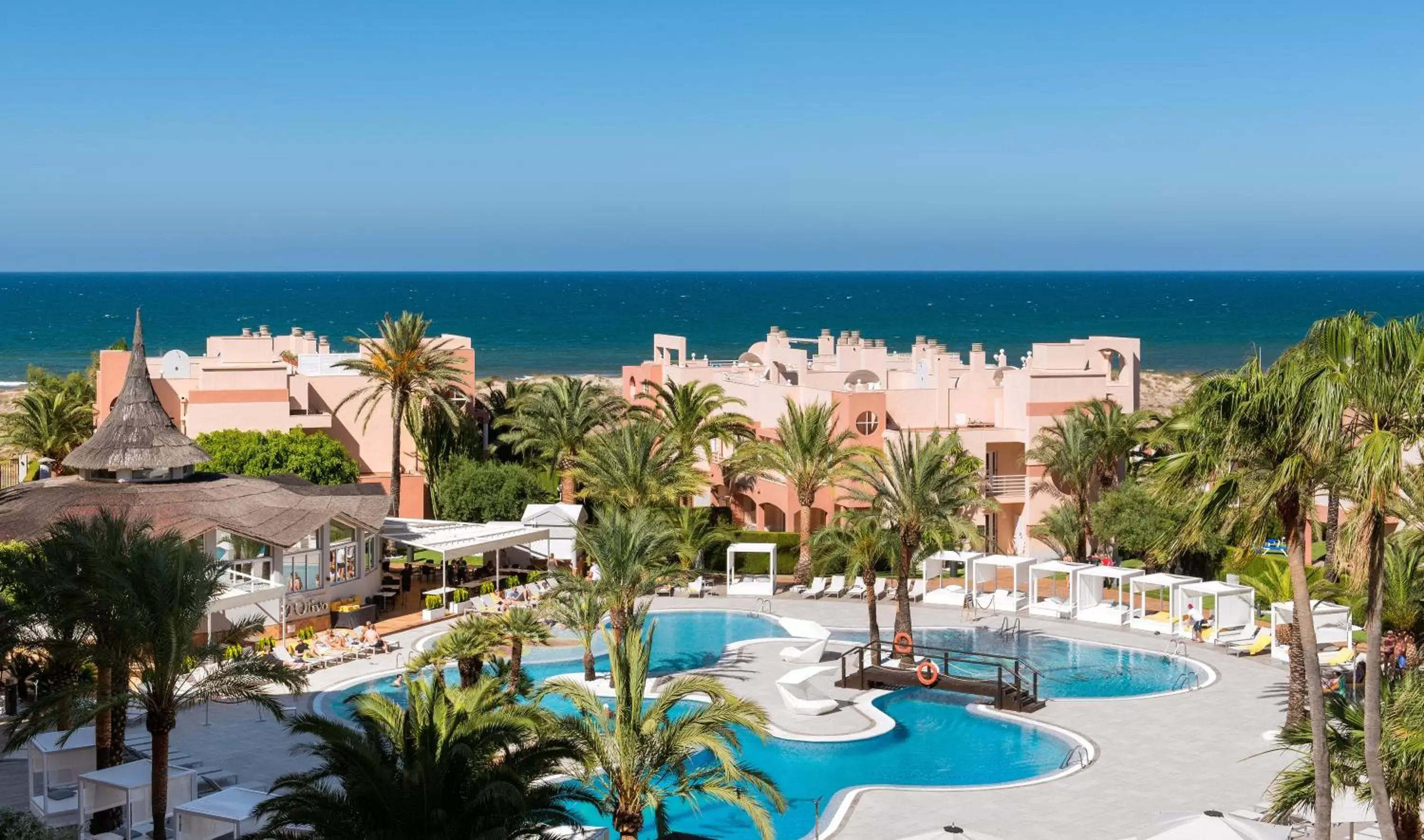 Facade/entrance, Pool View in Oliva Nova Beach & Golf Hotel