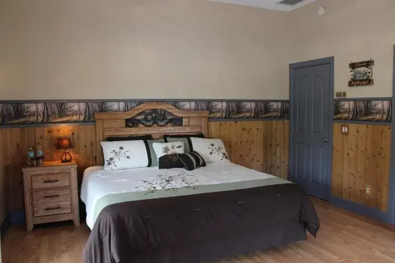 Bed in Rock Pointe Ranch