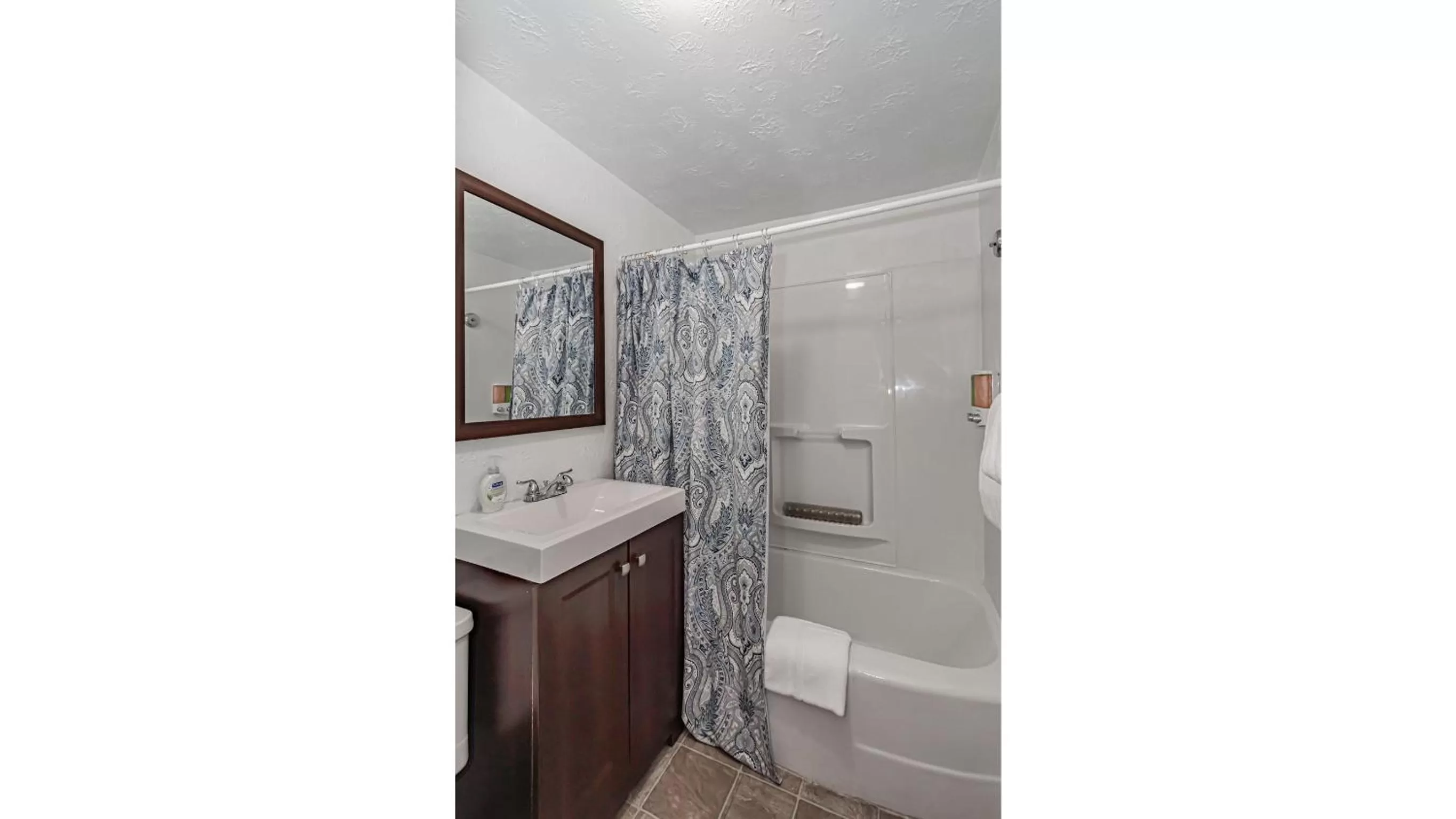 Bathroom in Suites of Lava Hot Springs