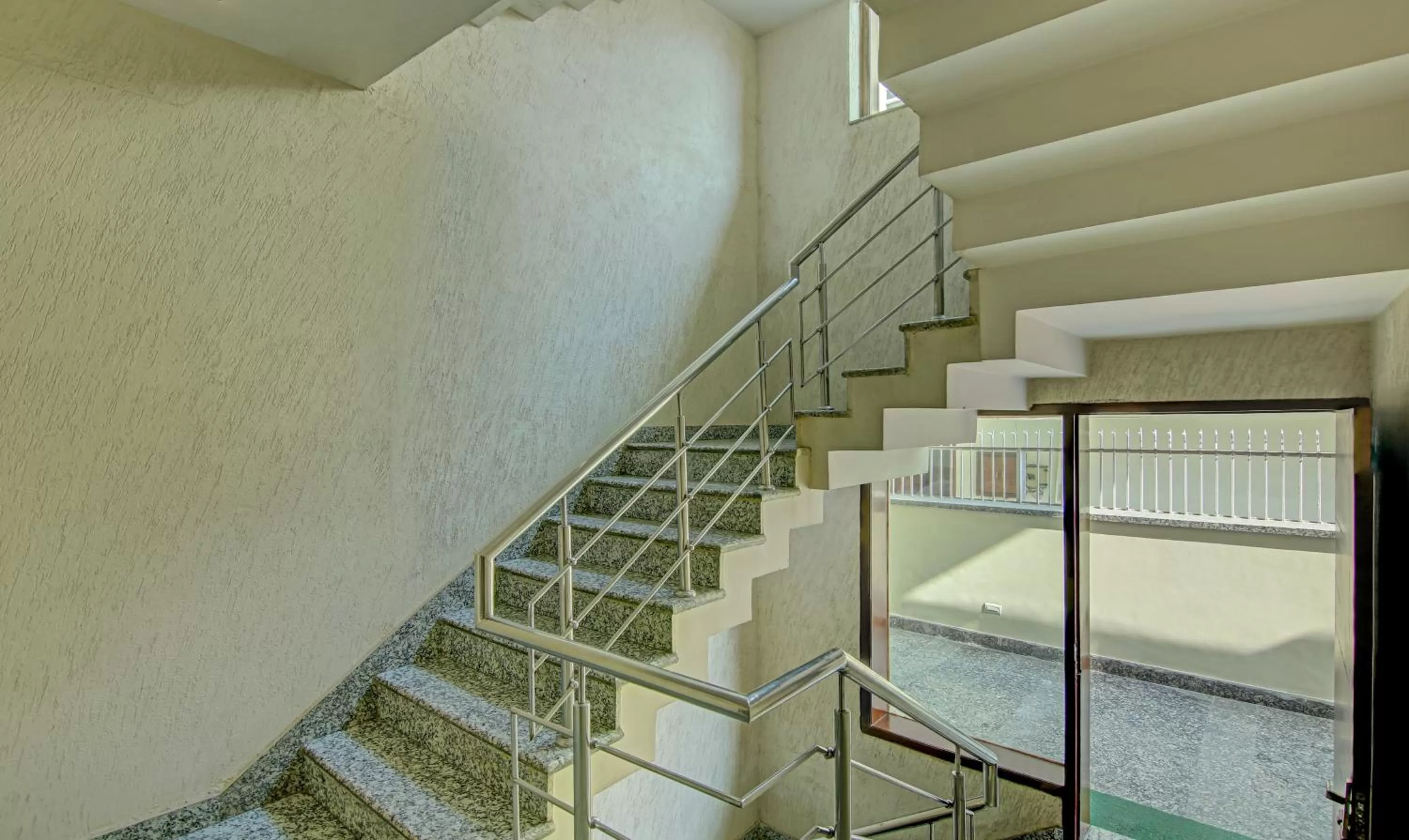 Lobby or reception in Itsy Hotels Swastika Inn Sector 26