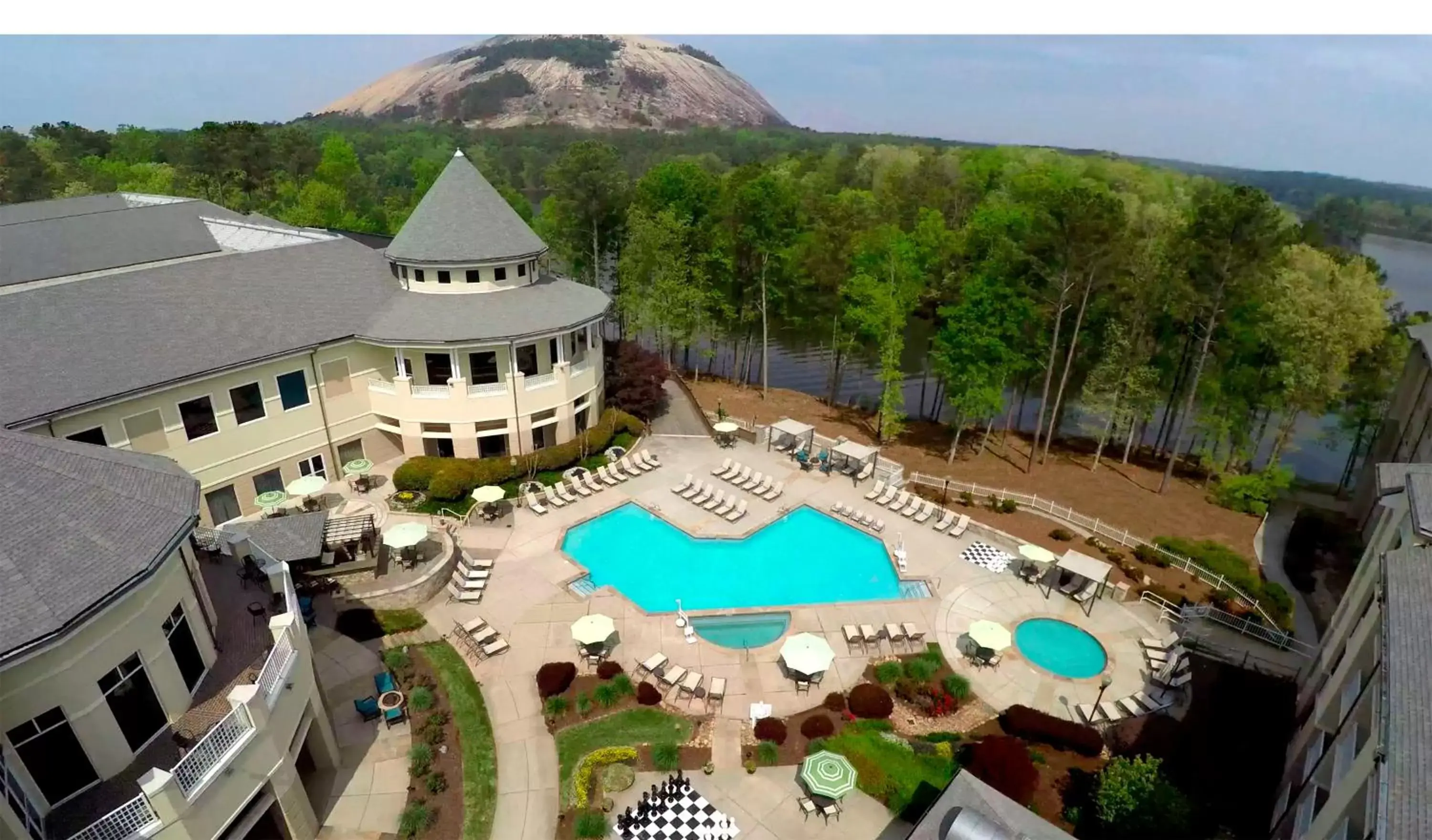 Facade/entrance, Bird's-eye View in Atlanta Evergreen Lakeside Resort