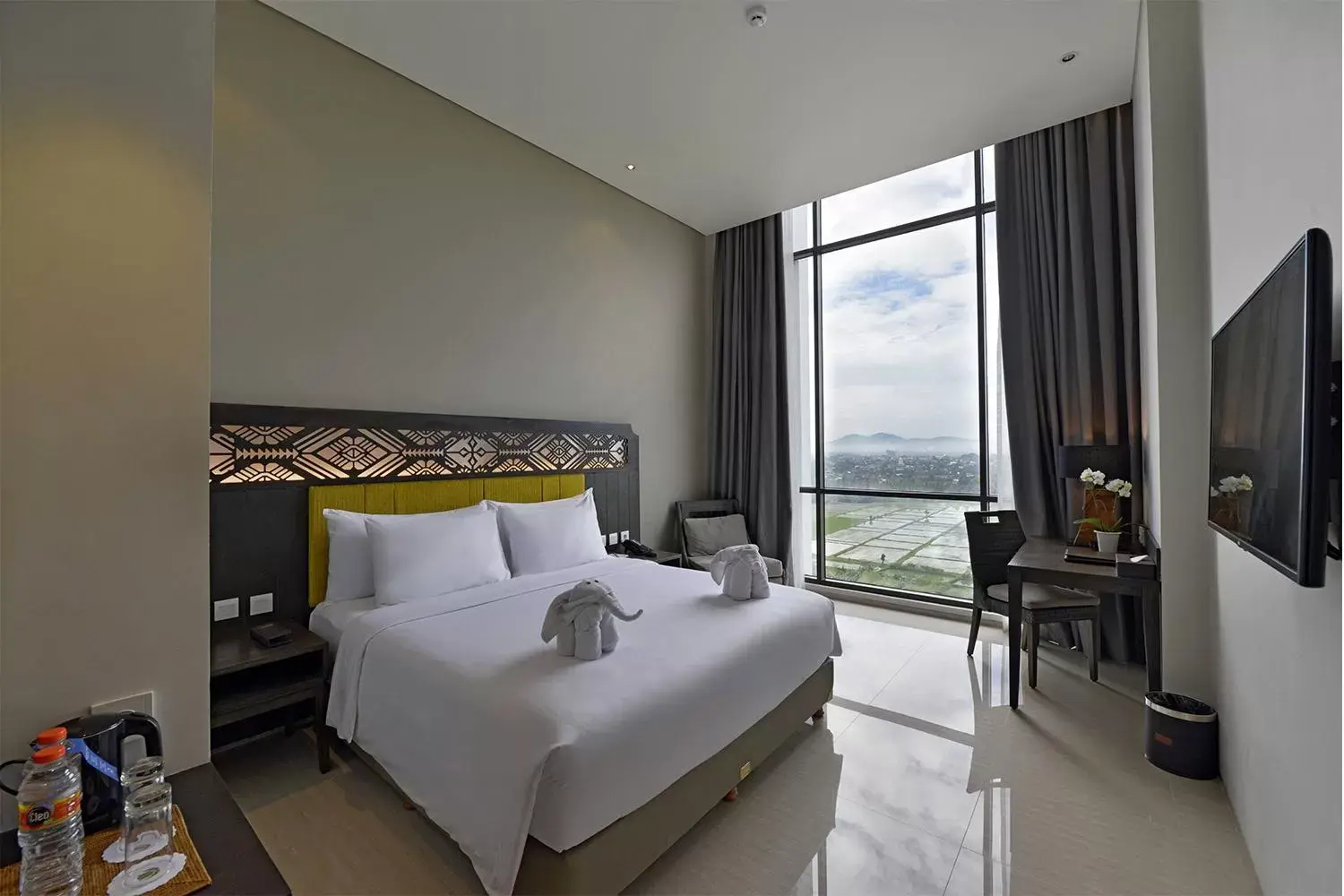 Bedroom in Lombok Astoria Hotel