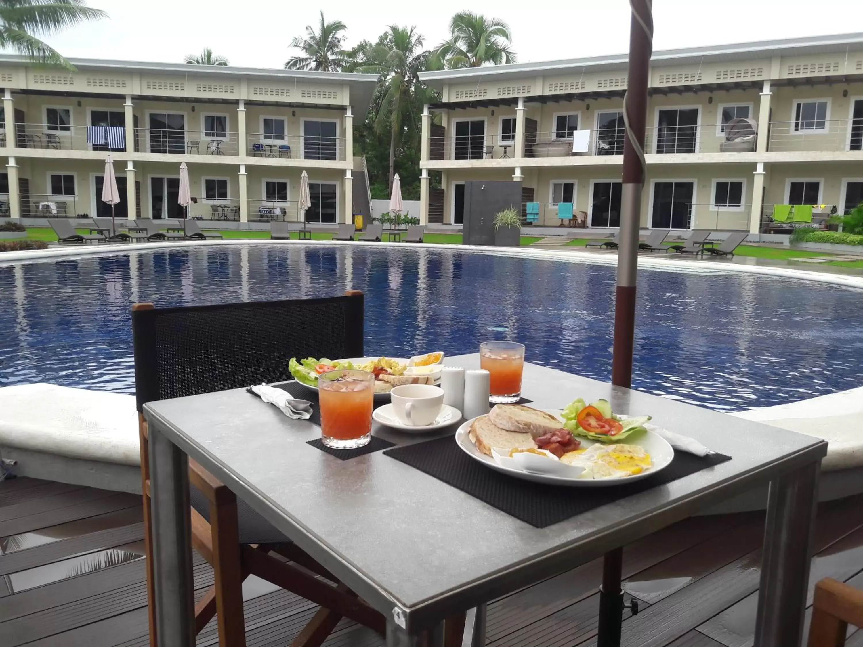 Breakfast in Malinawon Resort