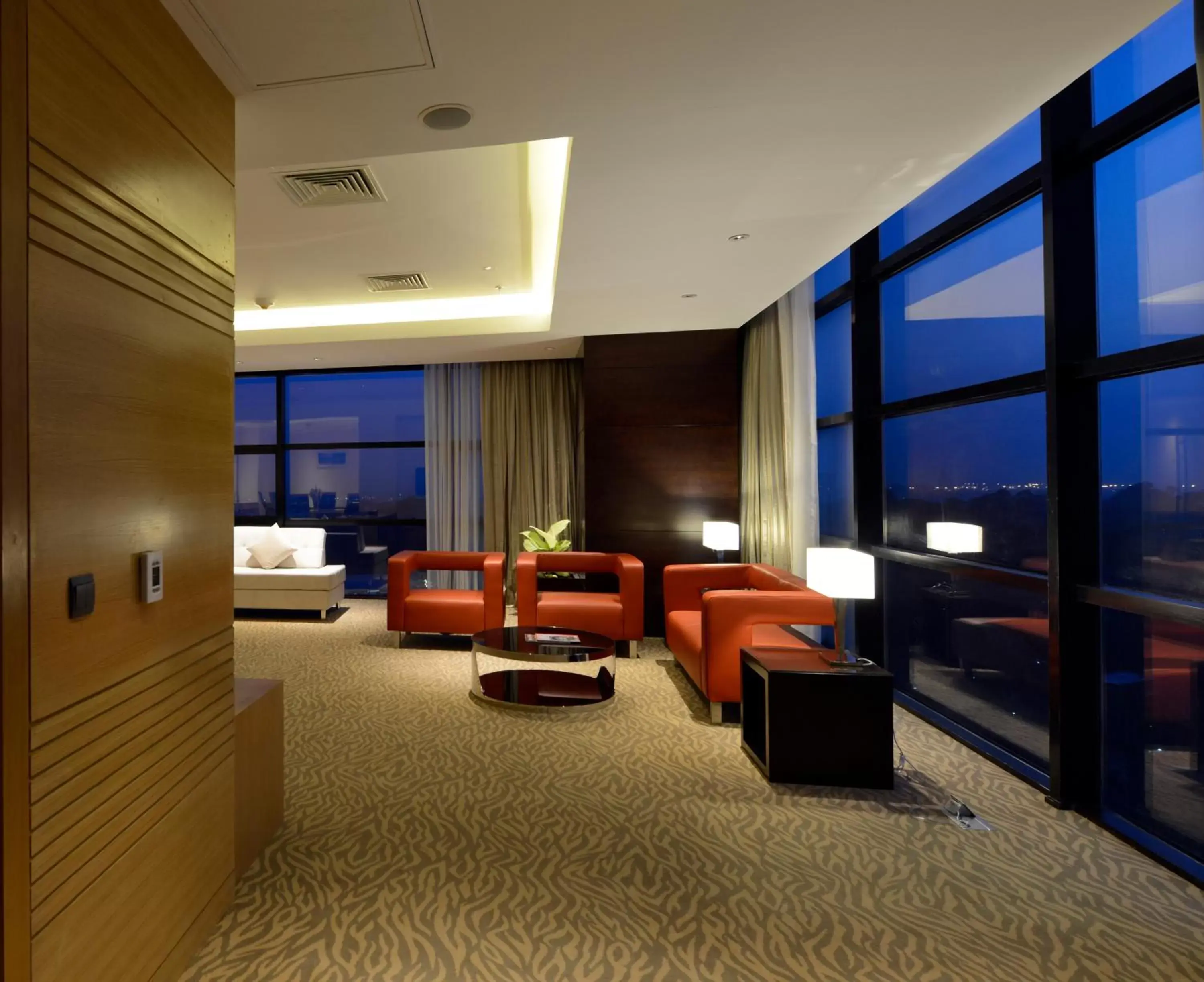 Seating area in Radisson Blu Chattogram Bay View Seating area in Radisson Blu Chattogram Bay View