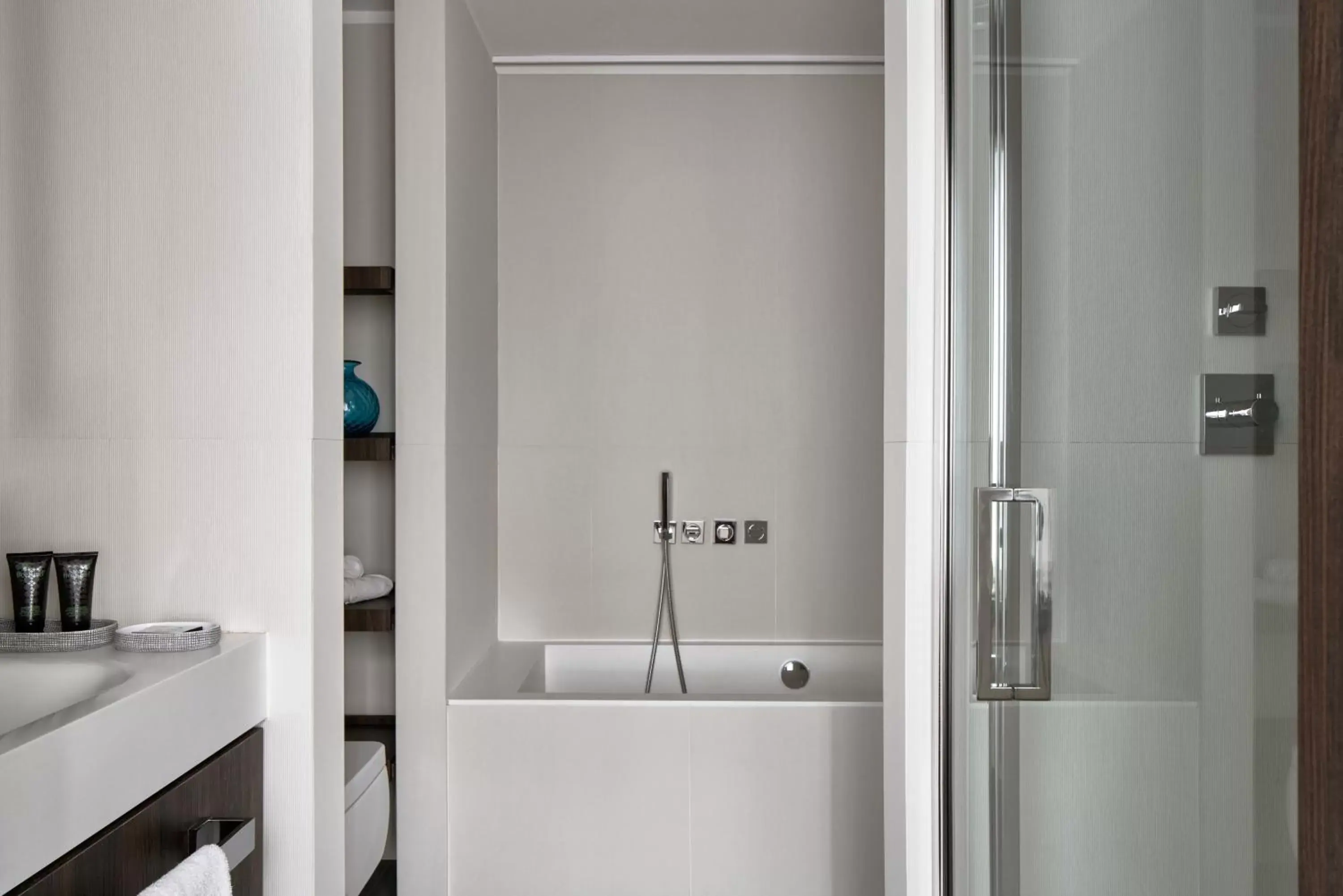 Shower, Bathroom in Hyatt Centric Milan Centrale