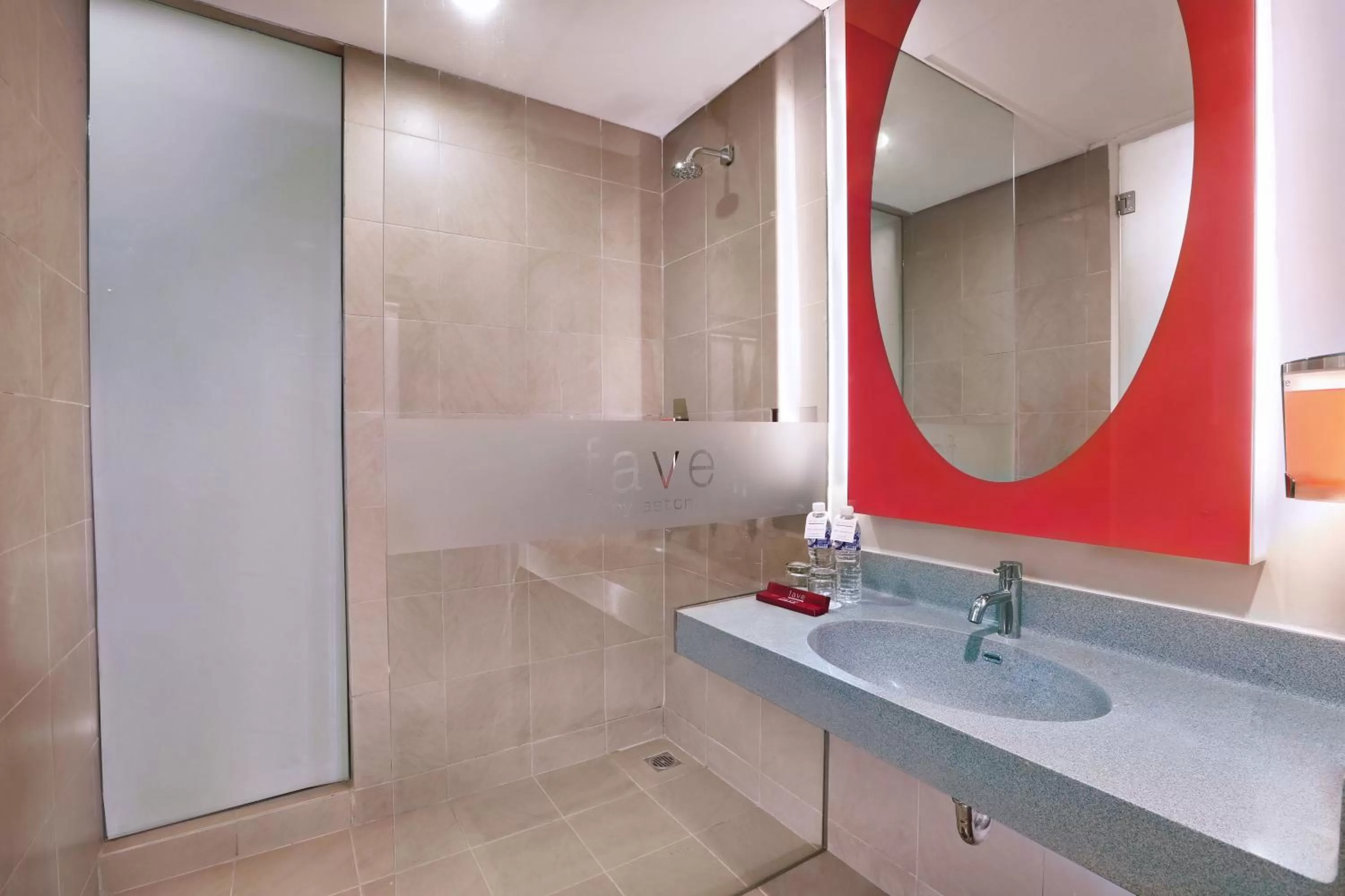 Bathroom in Fave Plus Hotel Palembang