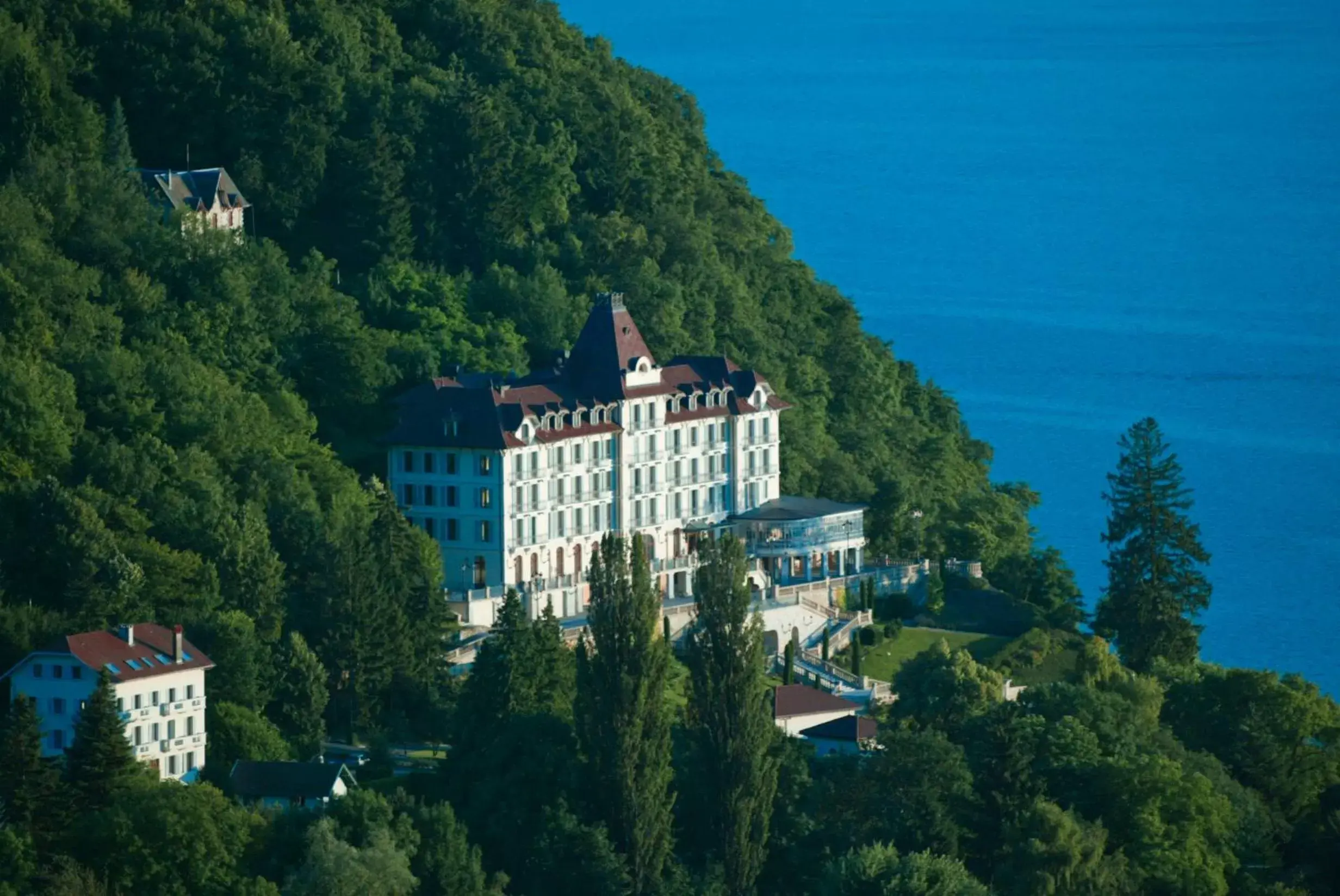 Property building, Bird's-eye View in Le Palace De Menthon