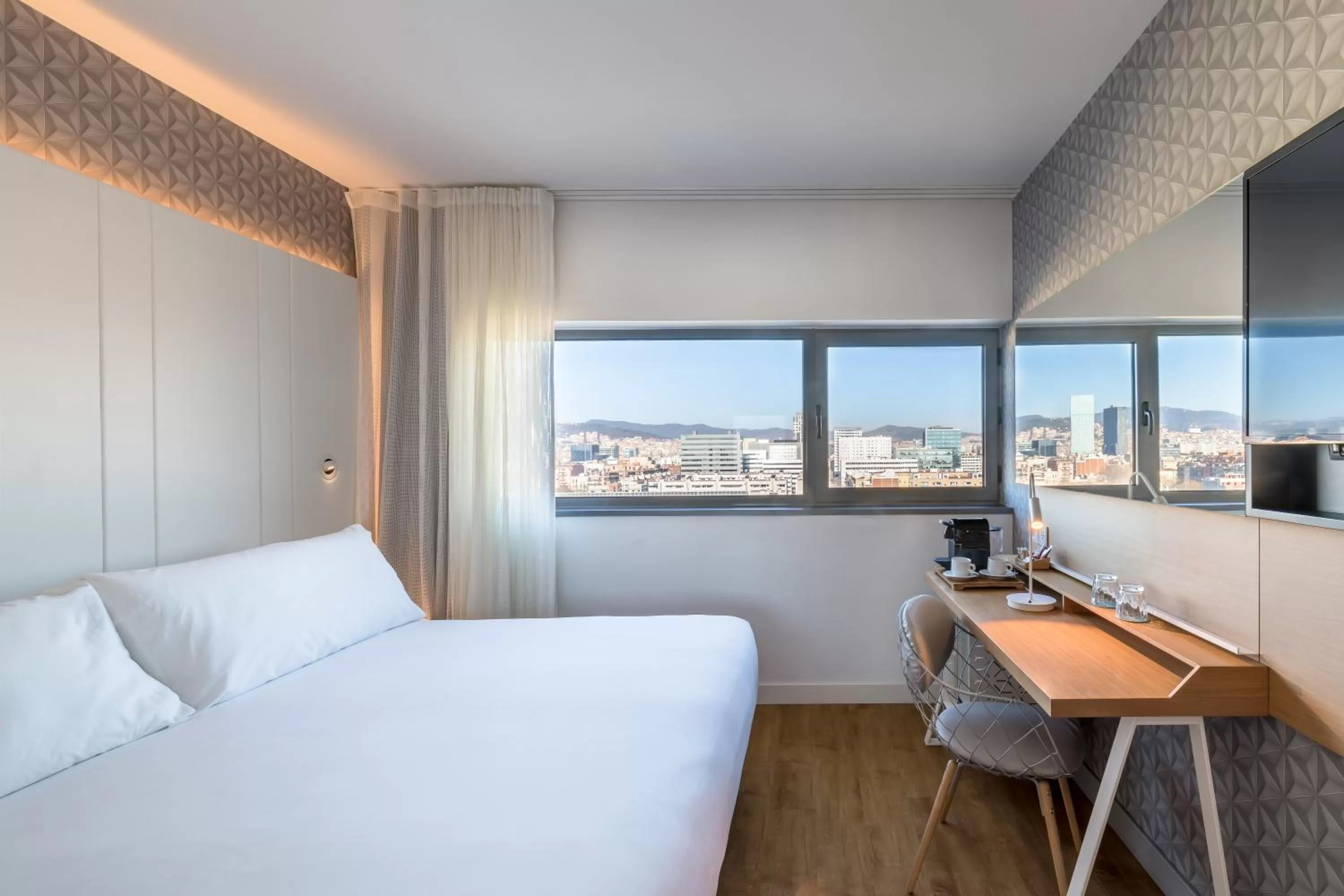 Bed in Occidental Atenea Mar - Adults Only