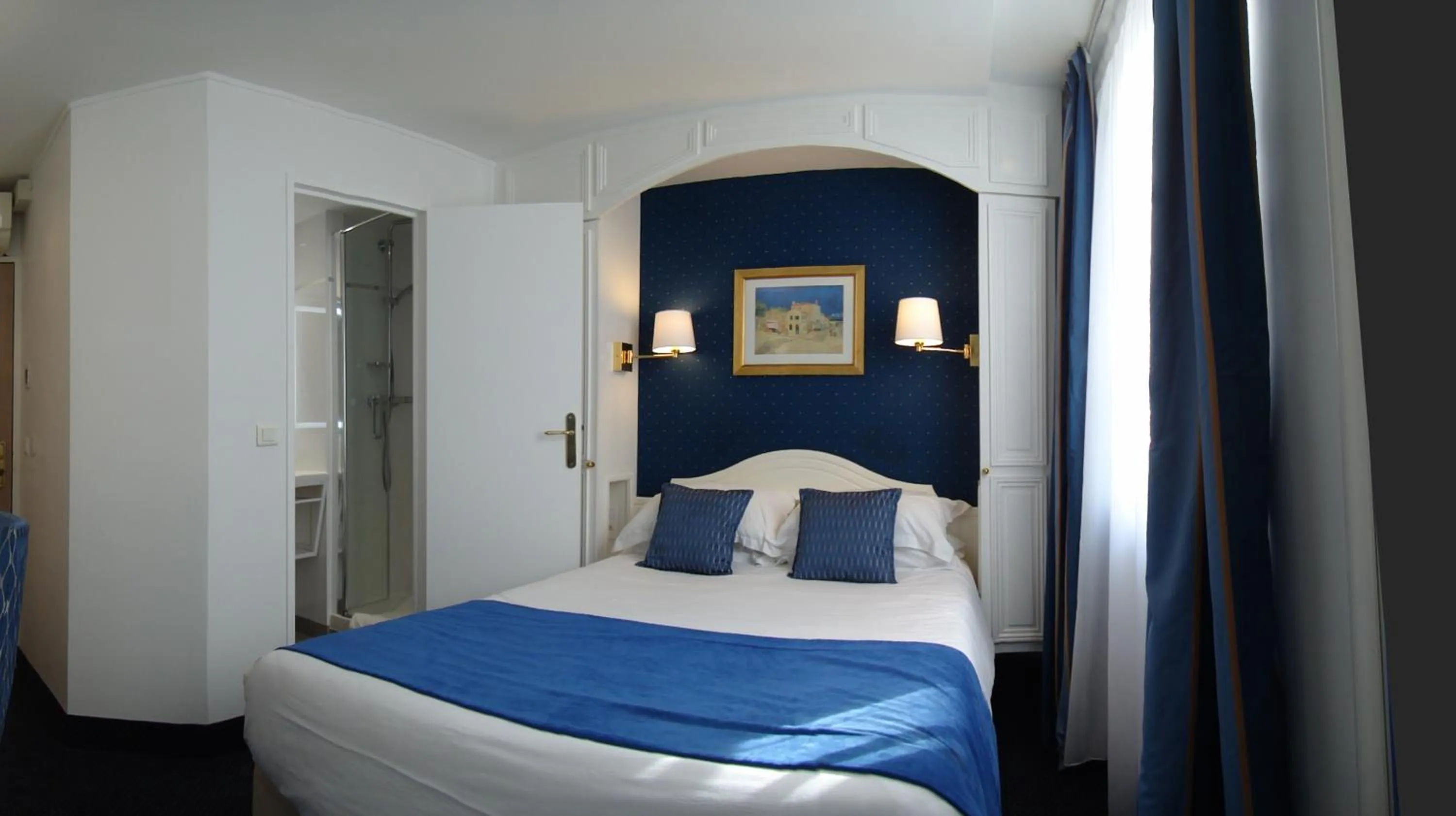 Bedroom, Bed in Austin's Saint Lazare Hotel