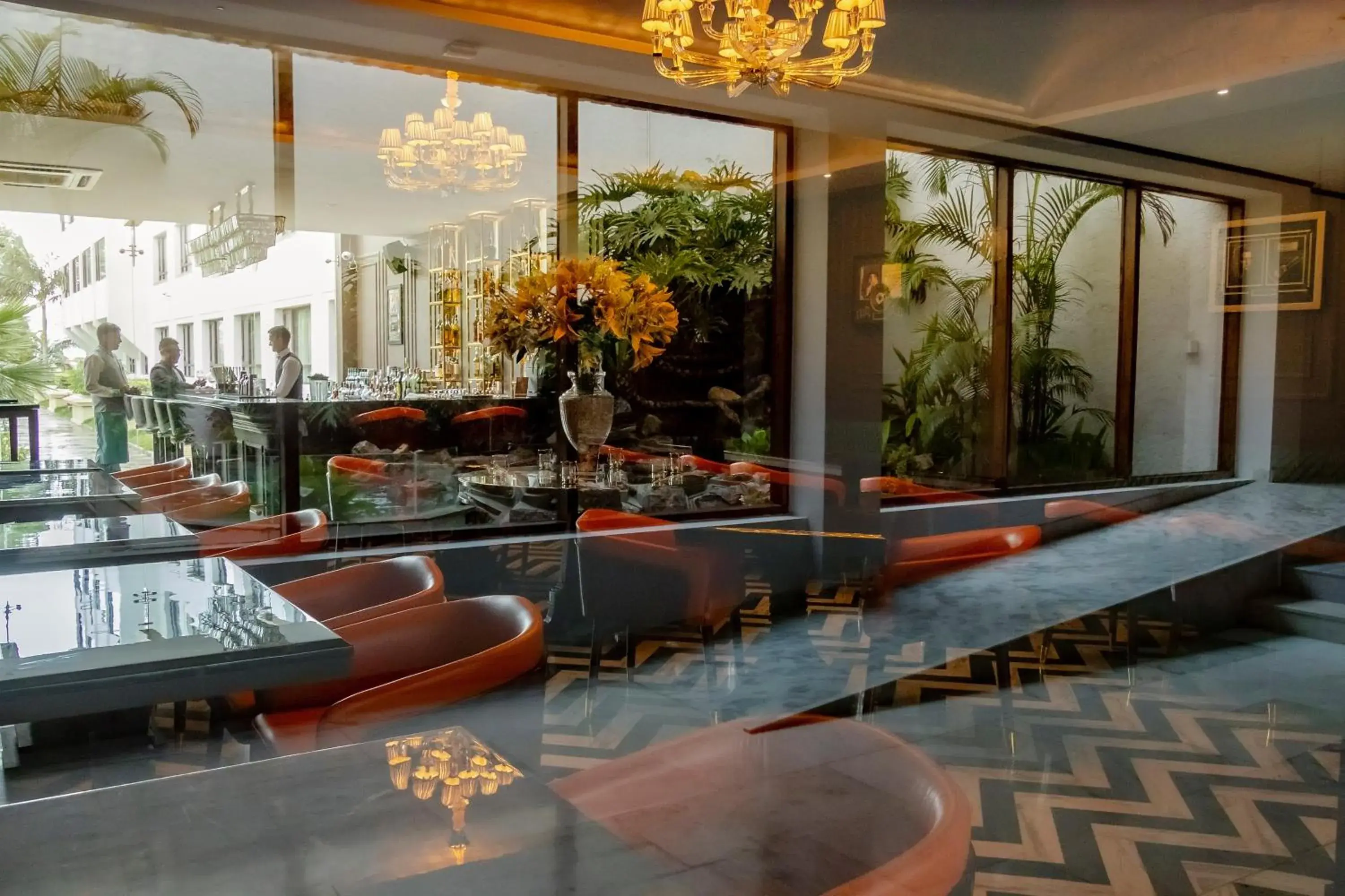 Lounge or bar in Hotel Himalaya
