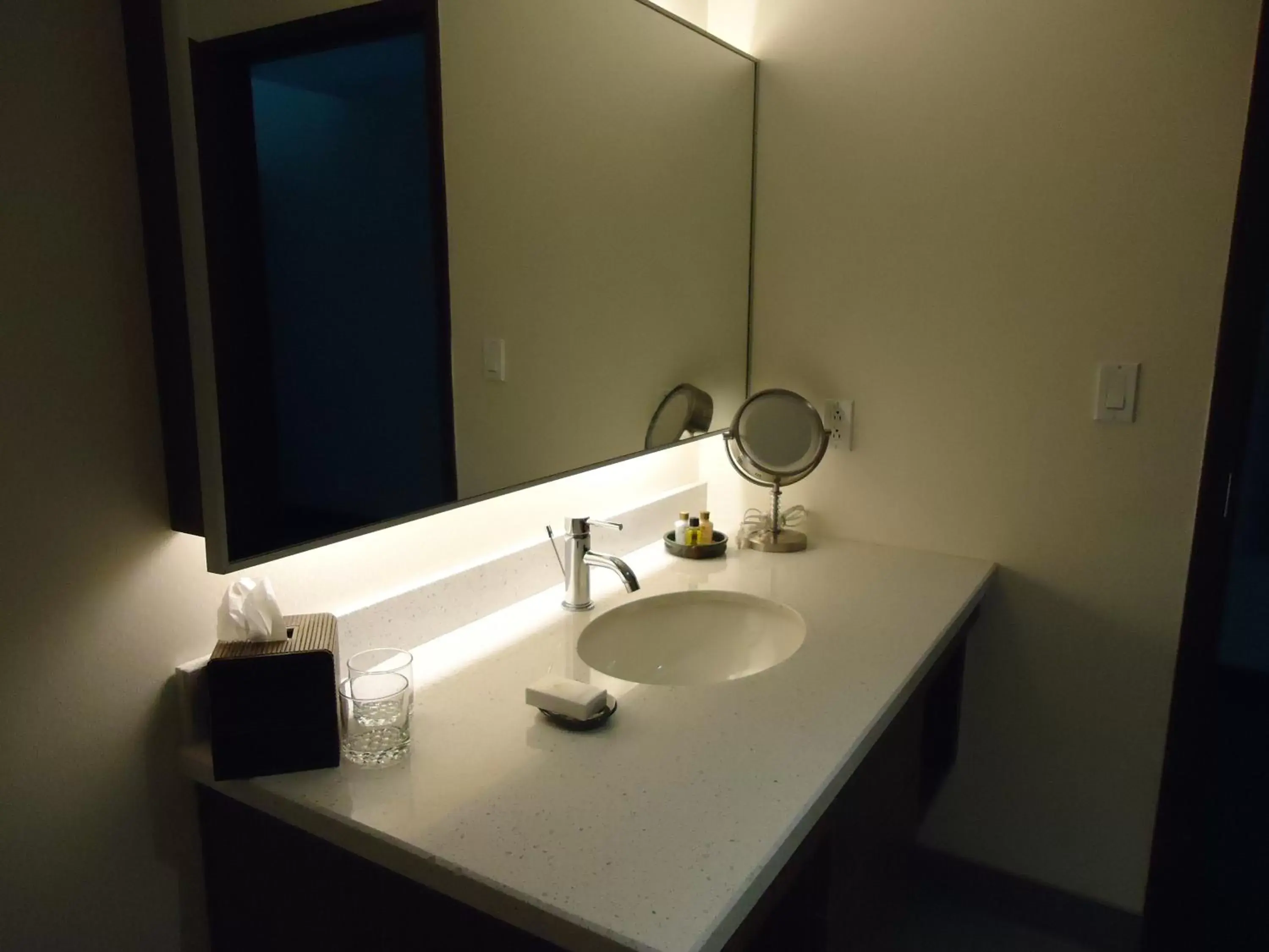 Bathroom in Hotel Casino New Nouveau Brunswick
