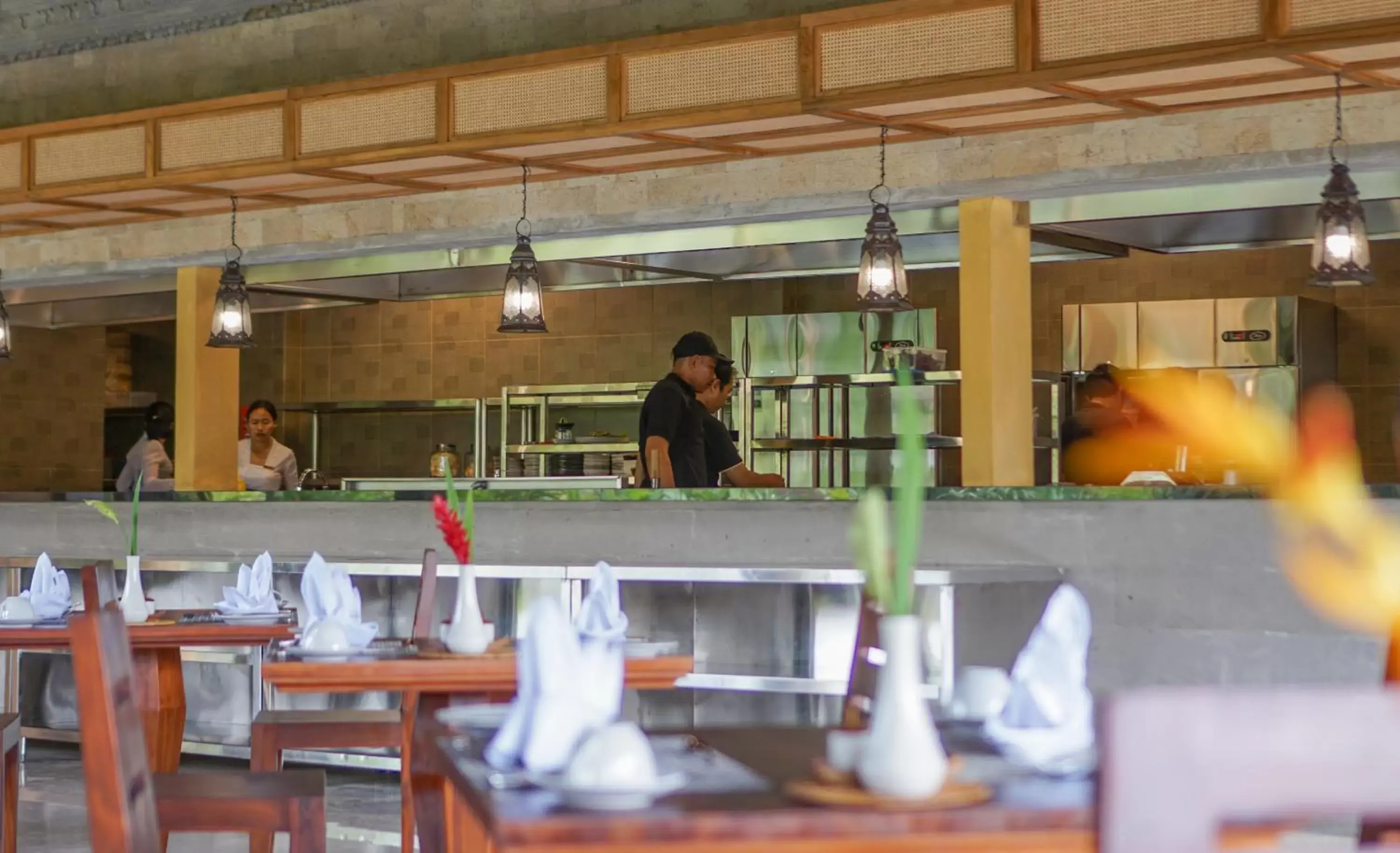 Restaurant/Places to Eat in Sakti Garden Resort & Spa