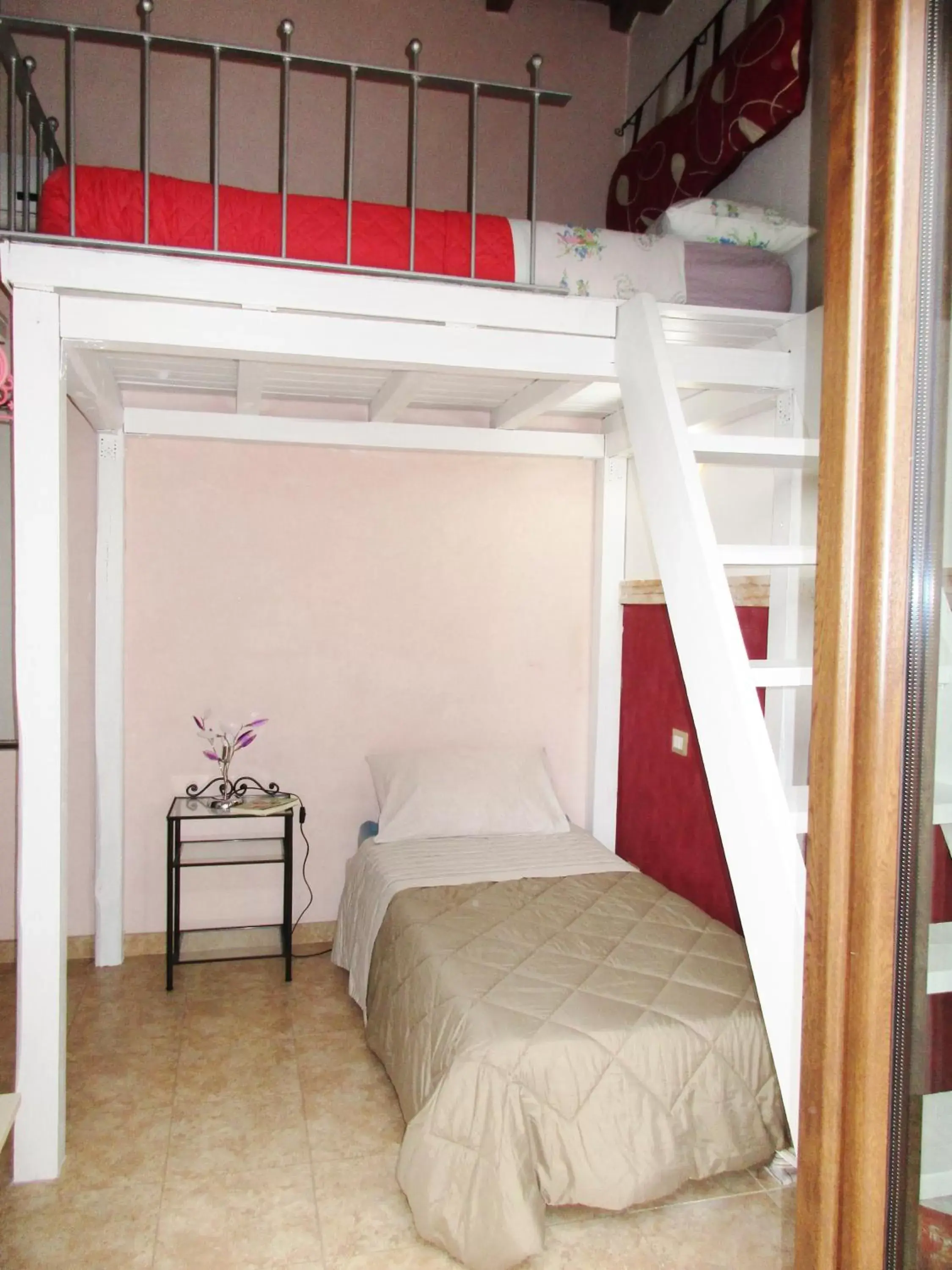 Small Twin Room in Antico Casale Fabrizi