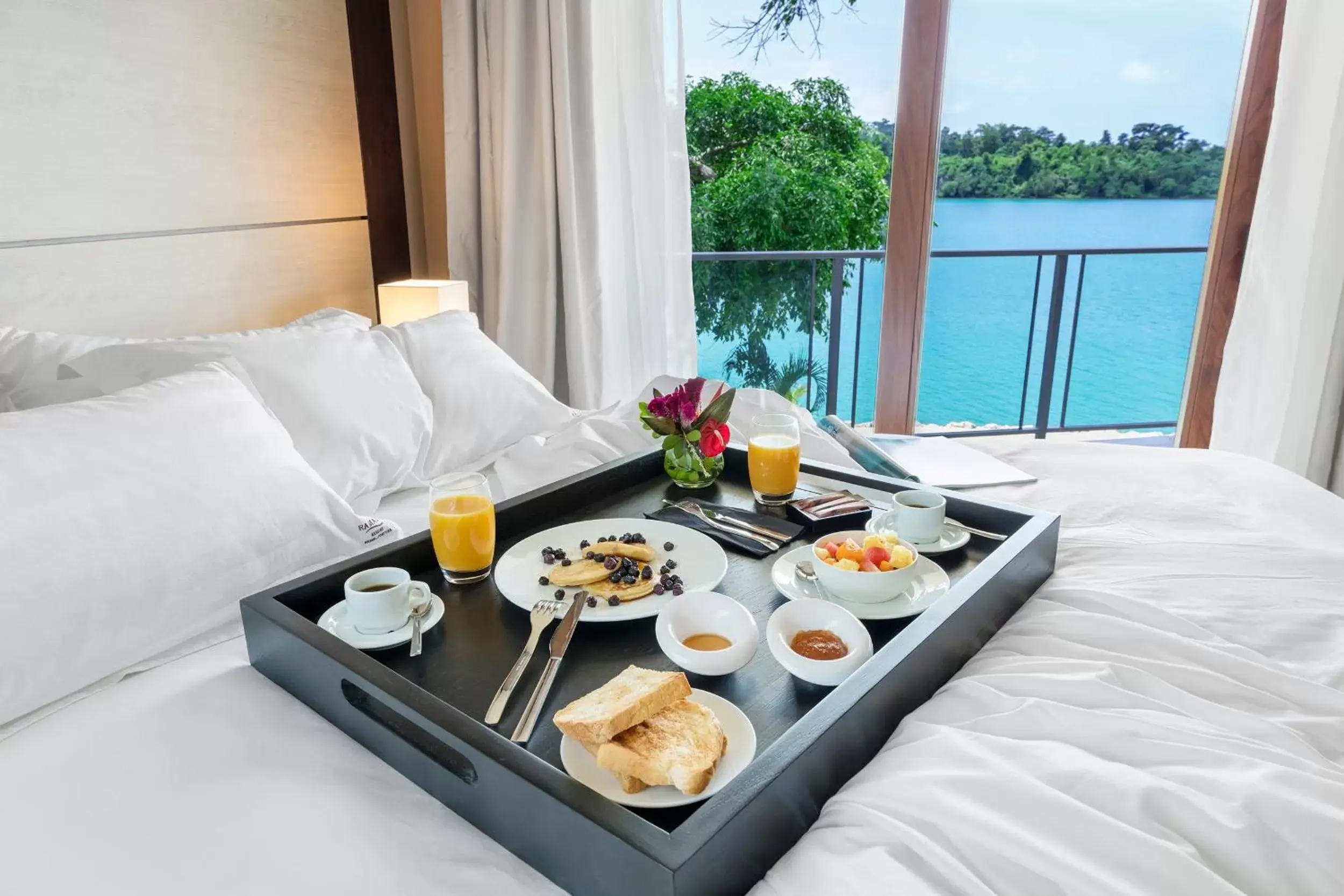 Bed in Ramada Resort by Wyndham Port Vila Bed in Ramada Resort by Wyndham Port Vila