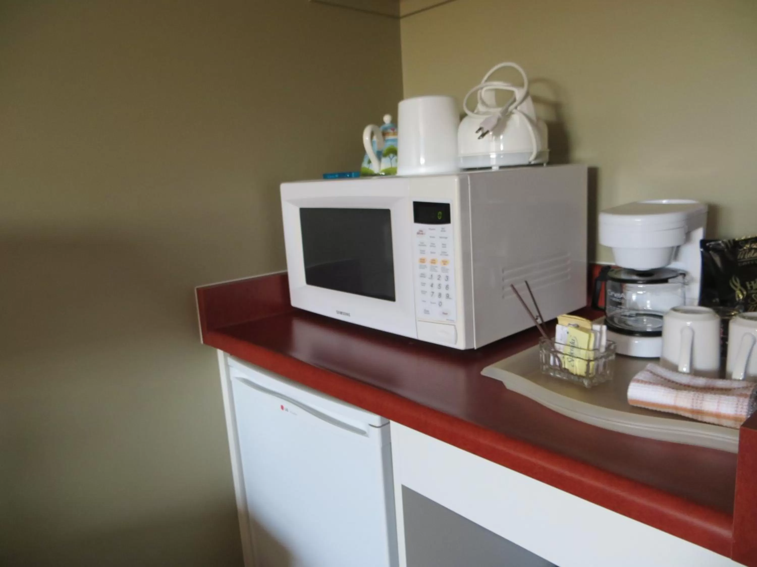 Drinks in Village Creek Country Inn