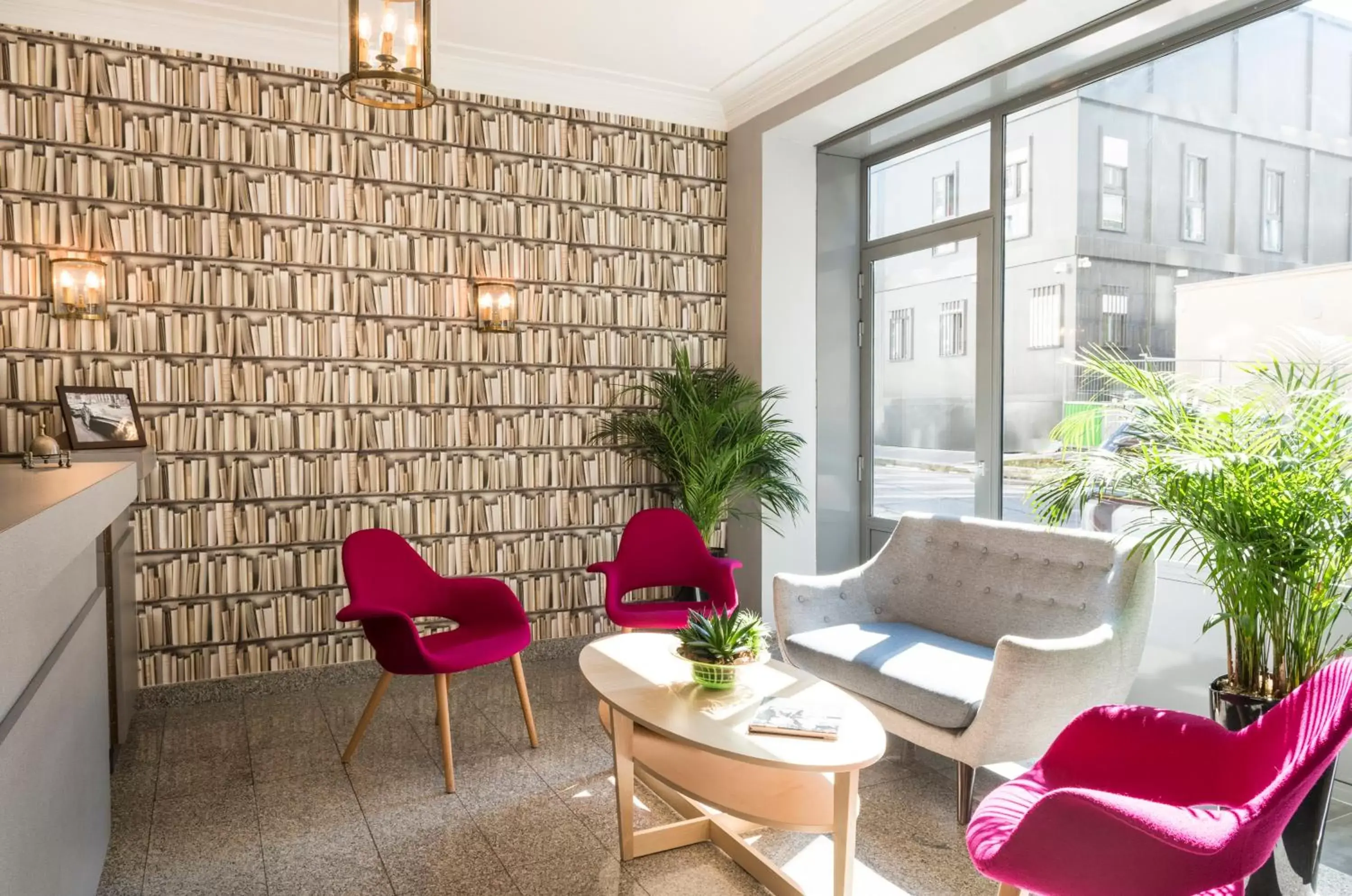 Lobby or reception in Hôtel des Ecrivains Lobby or reception in Hôtel des Ecrivains