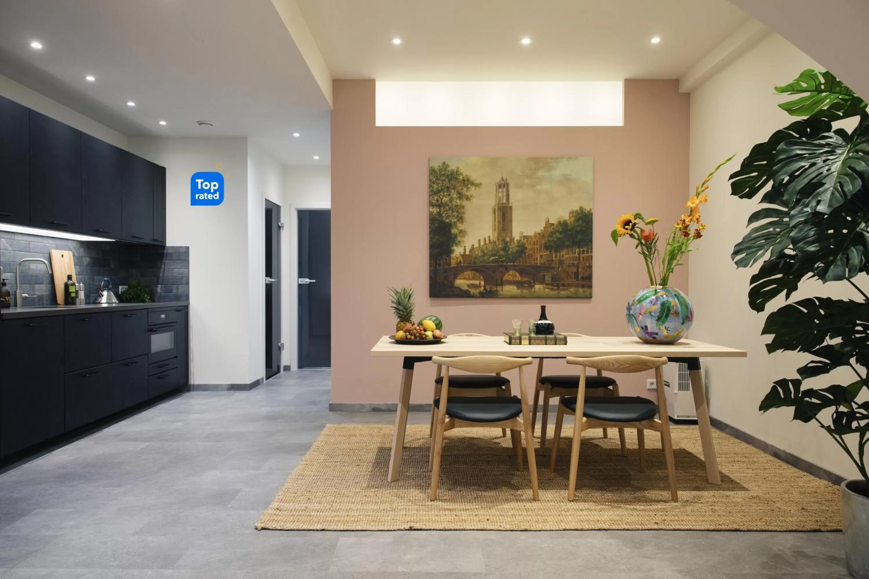 Dining Area in LOFT 188 Luxury Apartment Hotel