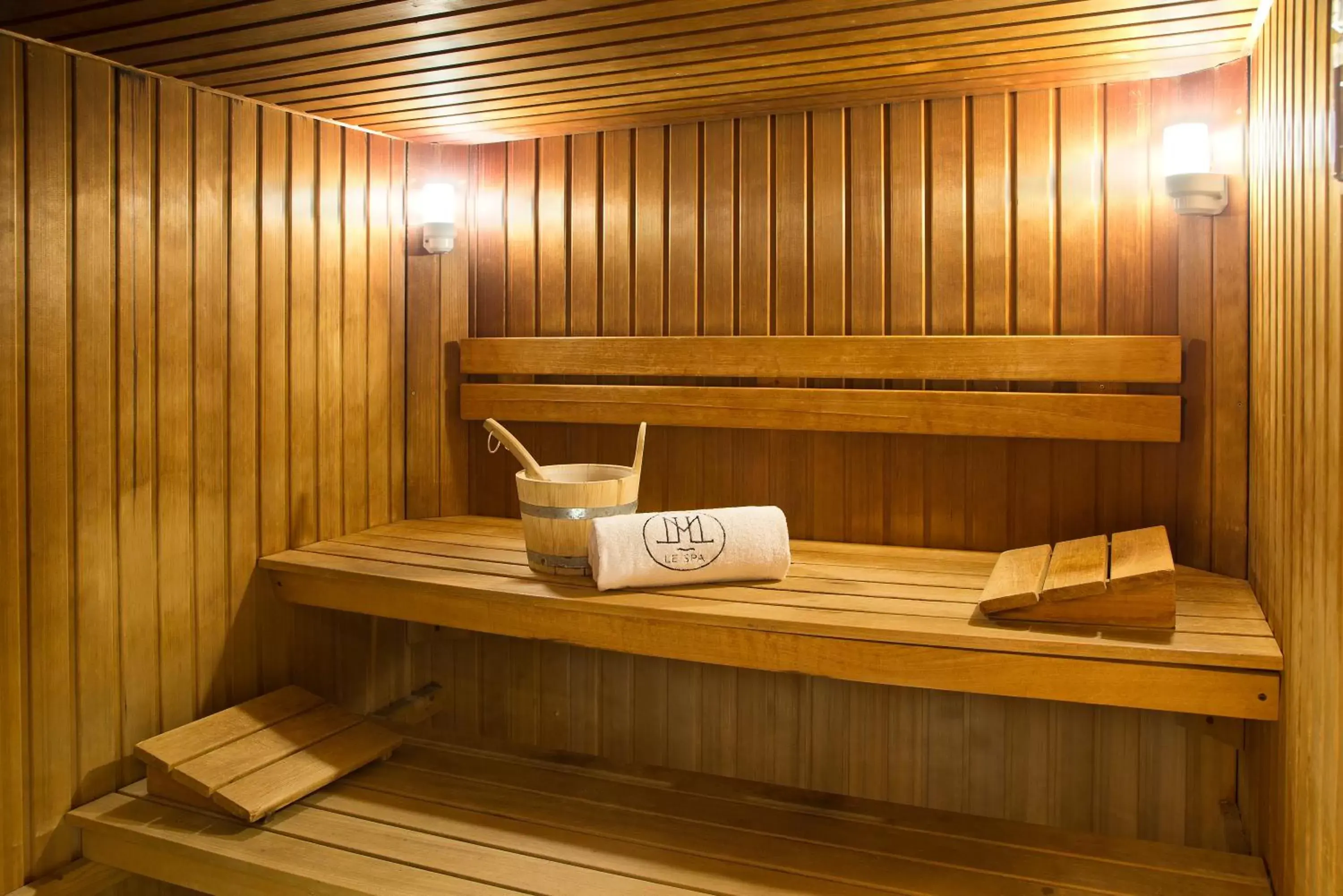 Sauna in La Côte Saint Jacques