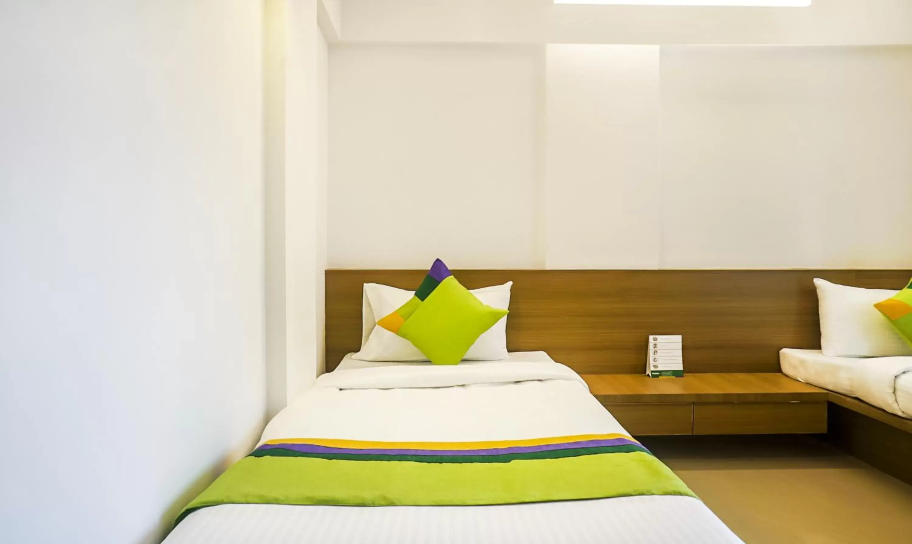 Bed in Treebo Luxe Suite, Shivaji Nagar Bed in Treebo Luxe Suite, Shivaji Nagar