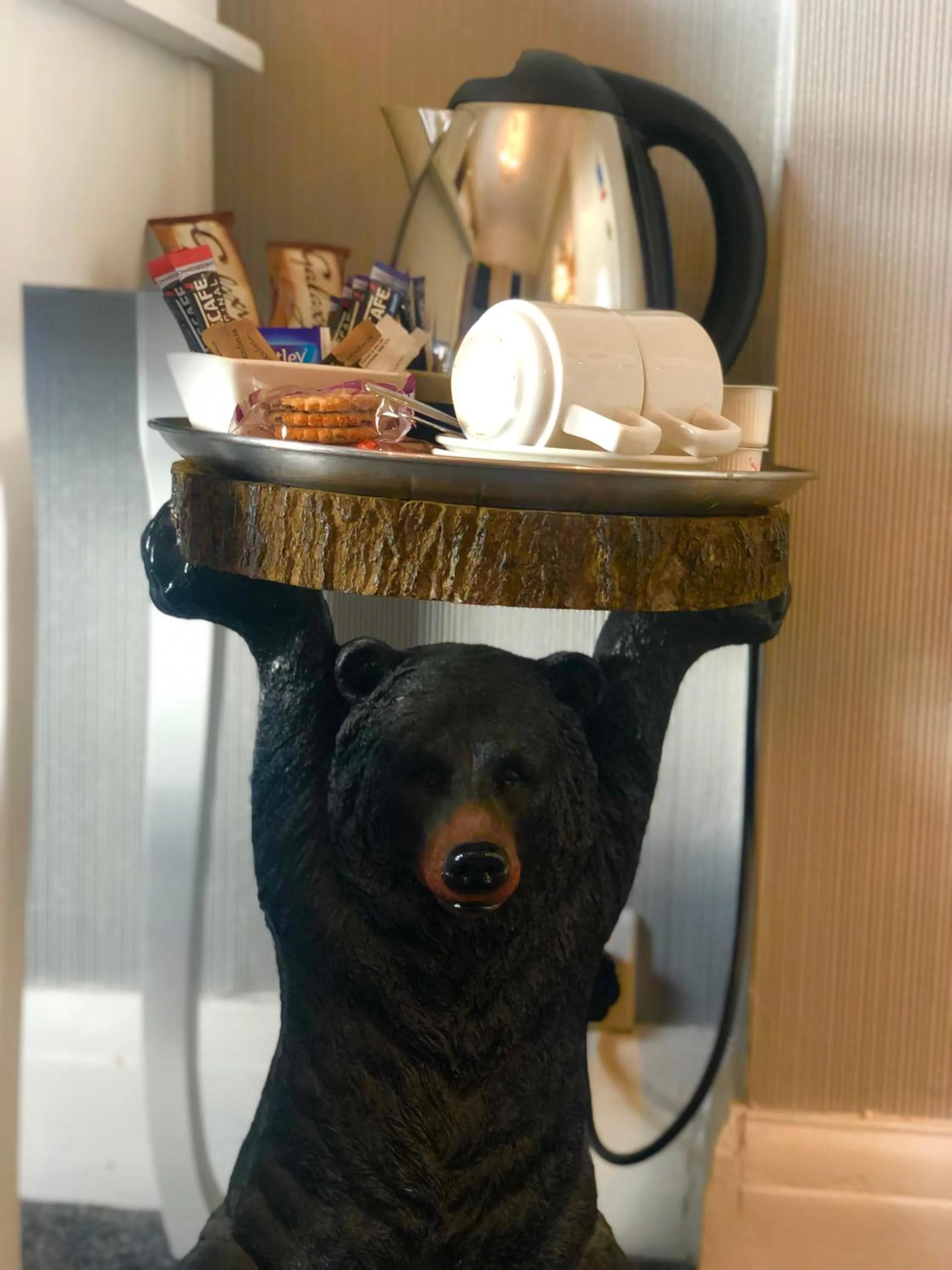Coffee/tea facilities in The Lilly Restaurant With Rooms