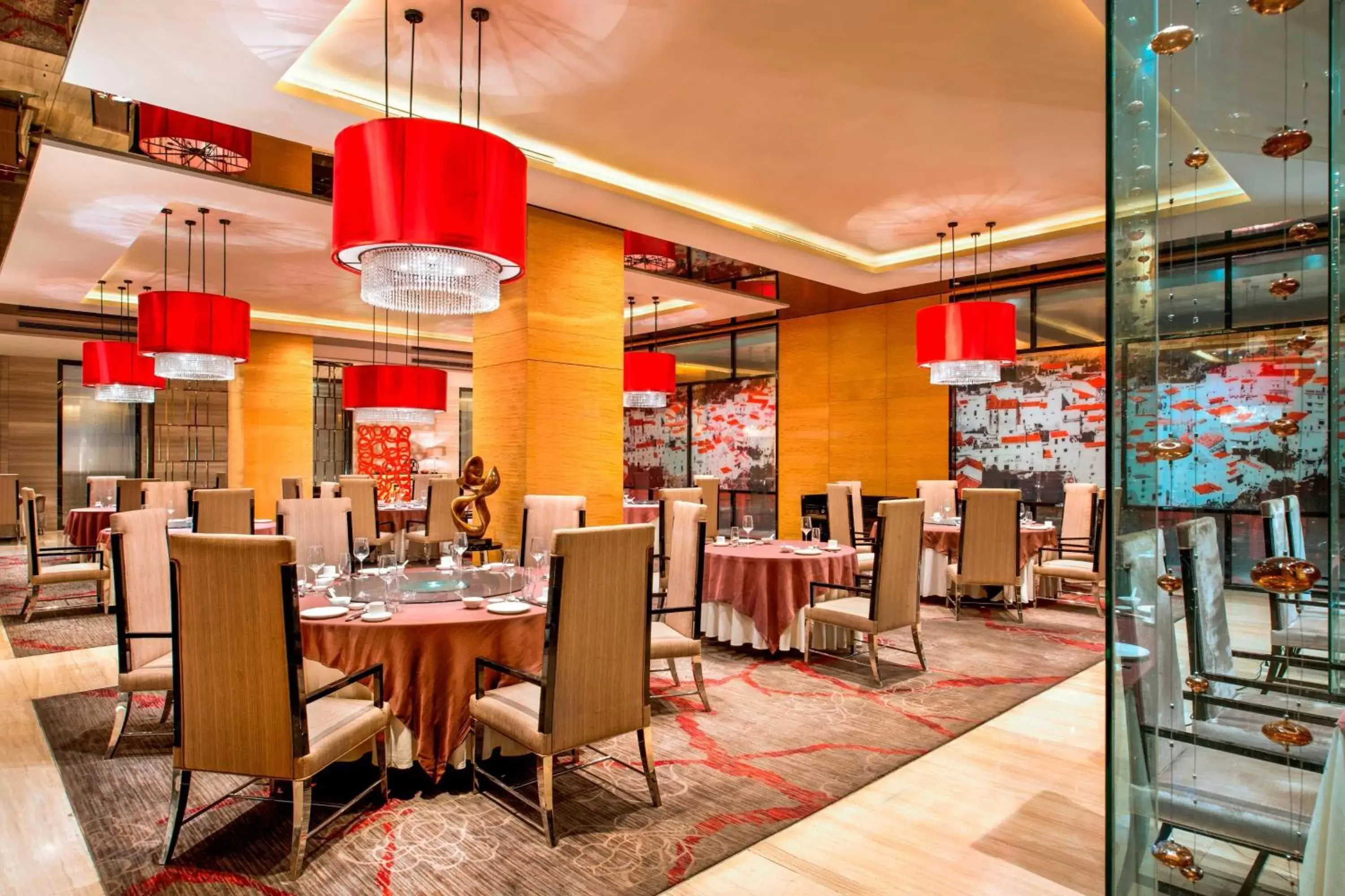 Restaurant/Places to Eat in Le Meridien Qingdao