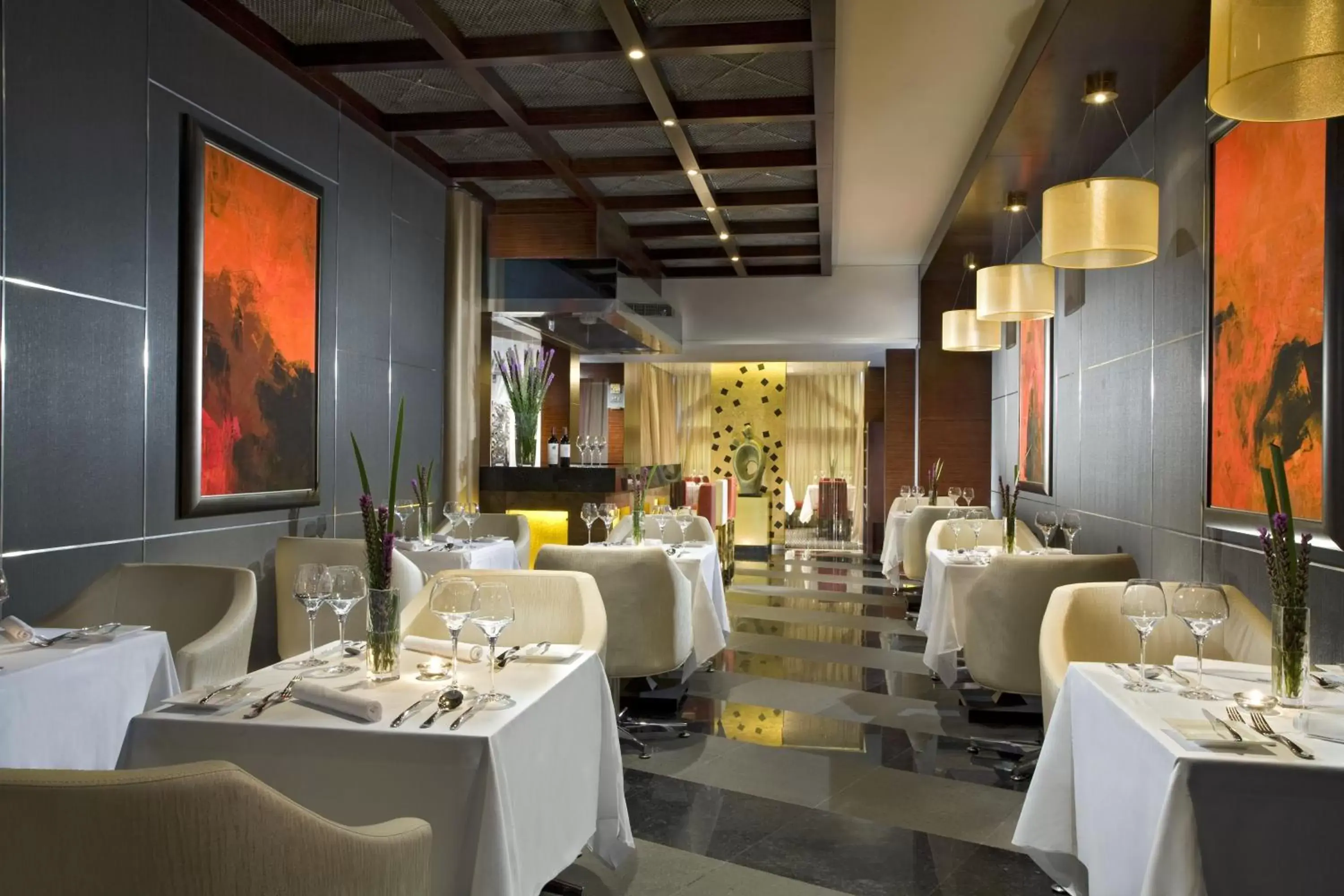 Restaurant/places to eat in Swissotel Foshan, Guangdong - Free shuttle to Canton Fair Restaurant/places to eat in Swissotel Foshan, Guangdong - Free shuttle to Canton Fair