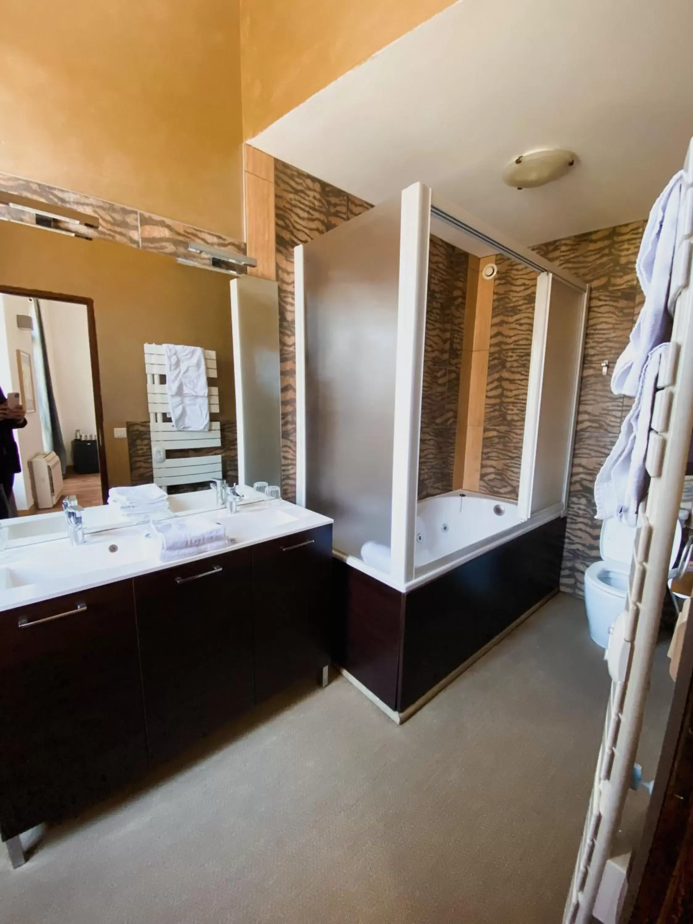 Bathroom in Domaine De La Tannerie