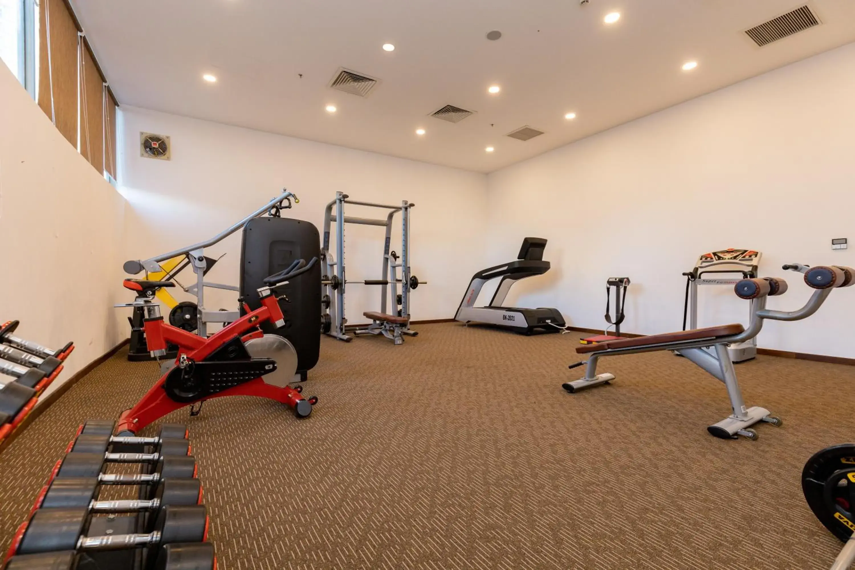 Fitness centre/facilities, Fitness Center/Facilities in DIC Star Landmark