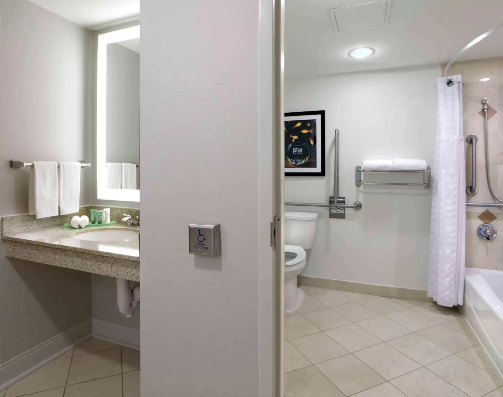 Bathroom in Hilton Mystic