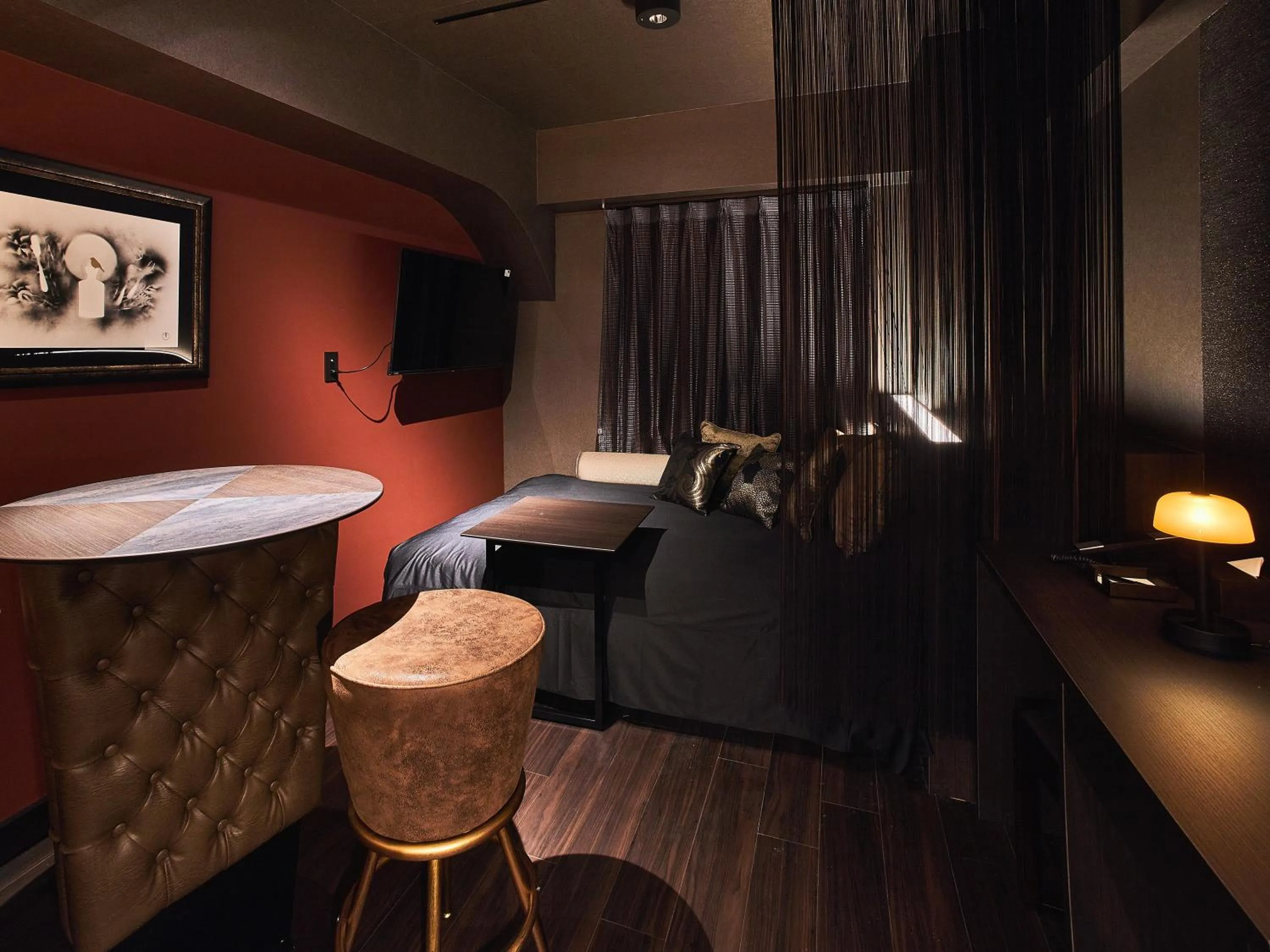 Photo of the whole room, Bed in Roppongi Hotel S