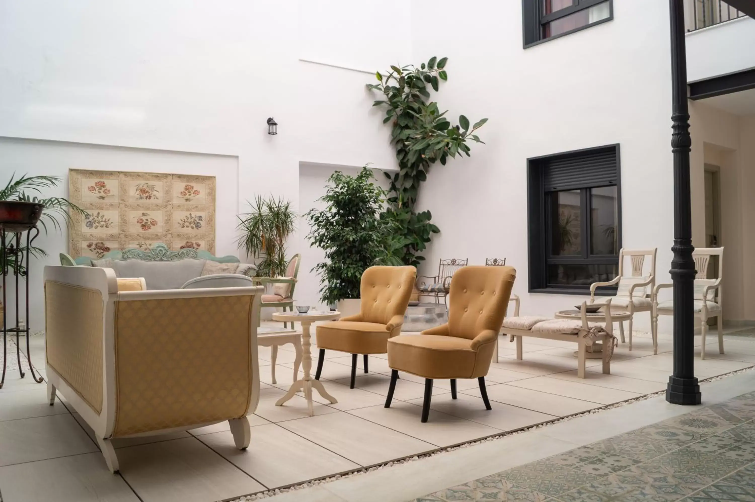 Living room, Lobby/Reception in Hospedería Baños Arabes de Córdoba Dos